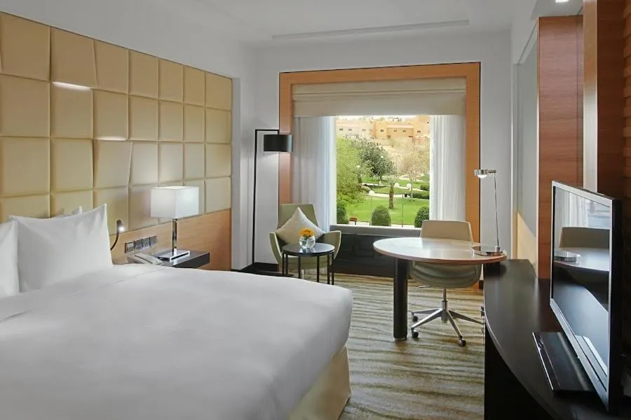 Bedroom, Bed in DoubleTree by Hilton Hotel Riyadh - Al Muroj Business Gate