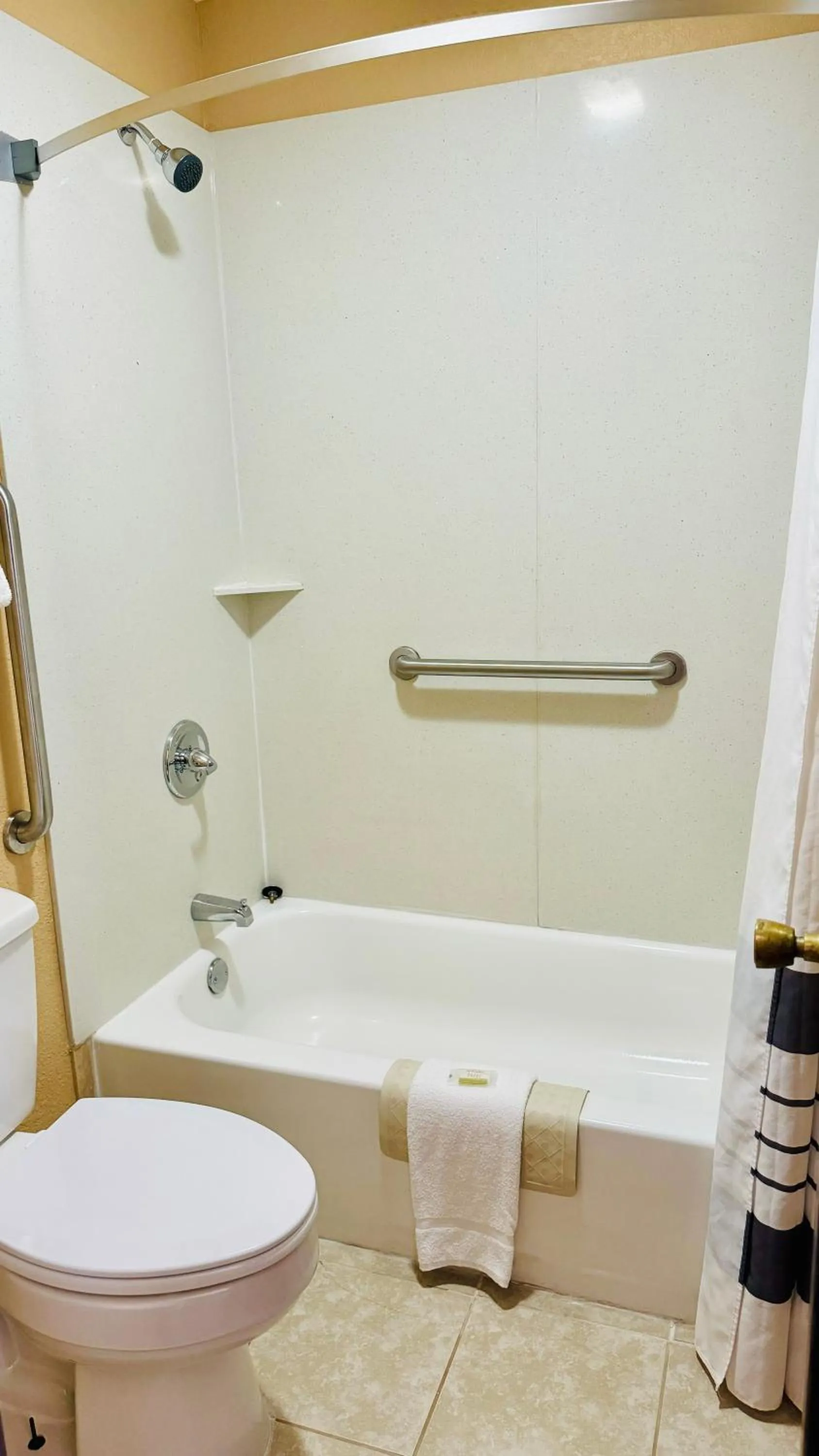 Bathroom in Super 8 by Wyndham Henryetta