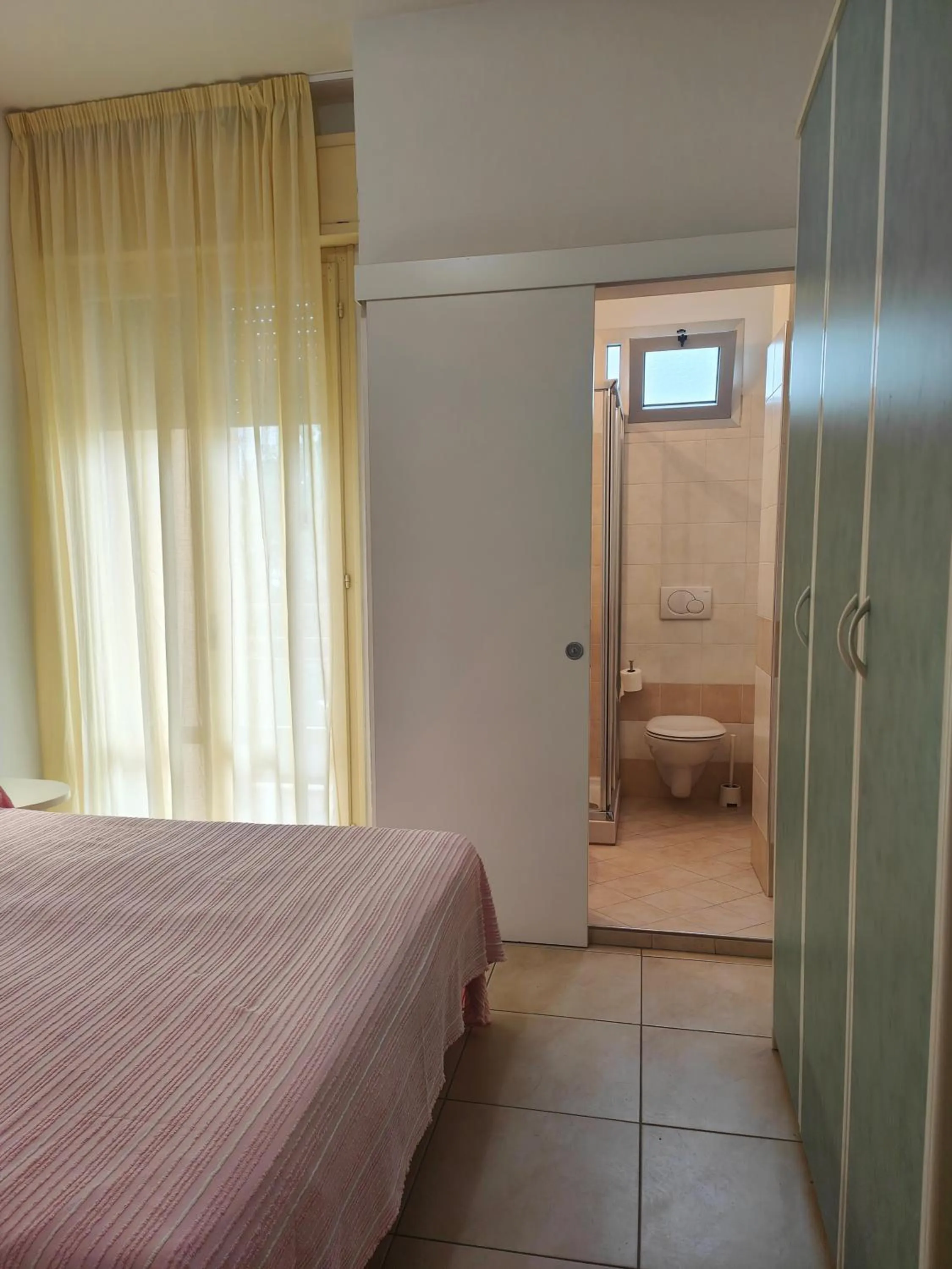 Photo of the whole room, Bed in Hotel Ben Hur