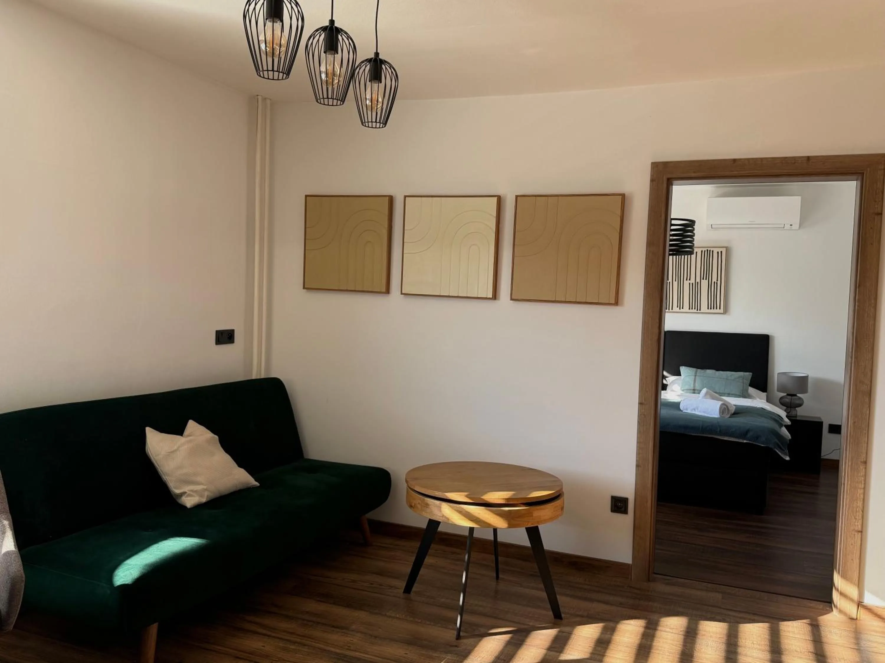 IQ Apartments
