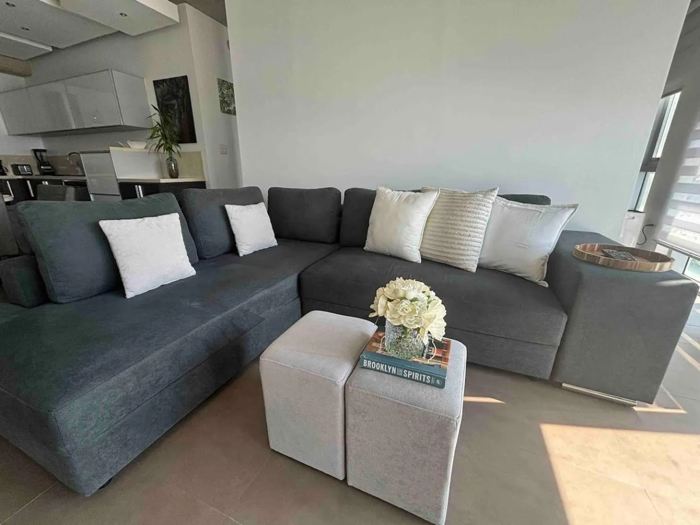 Living room in Atlantis Loft Studio by Stay Here PR