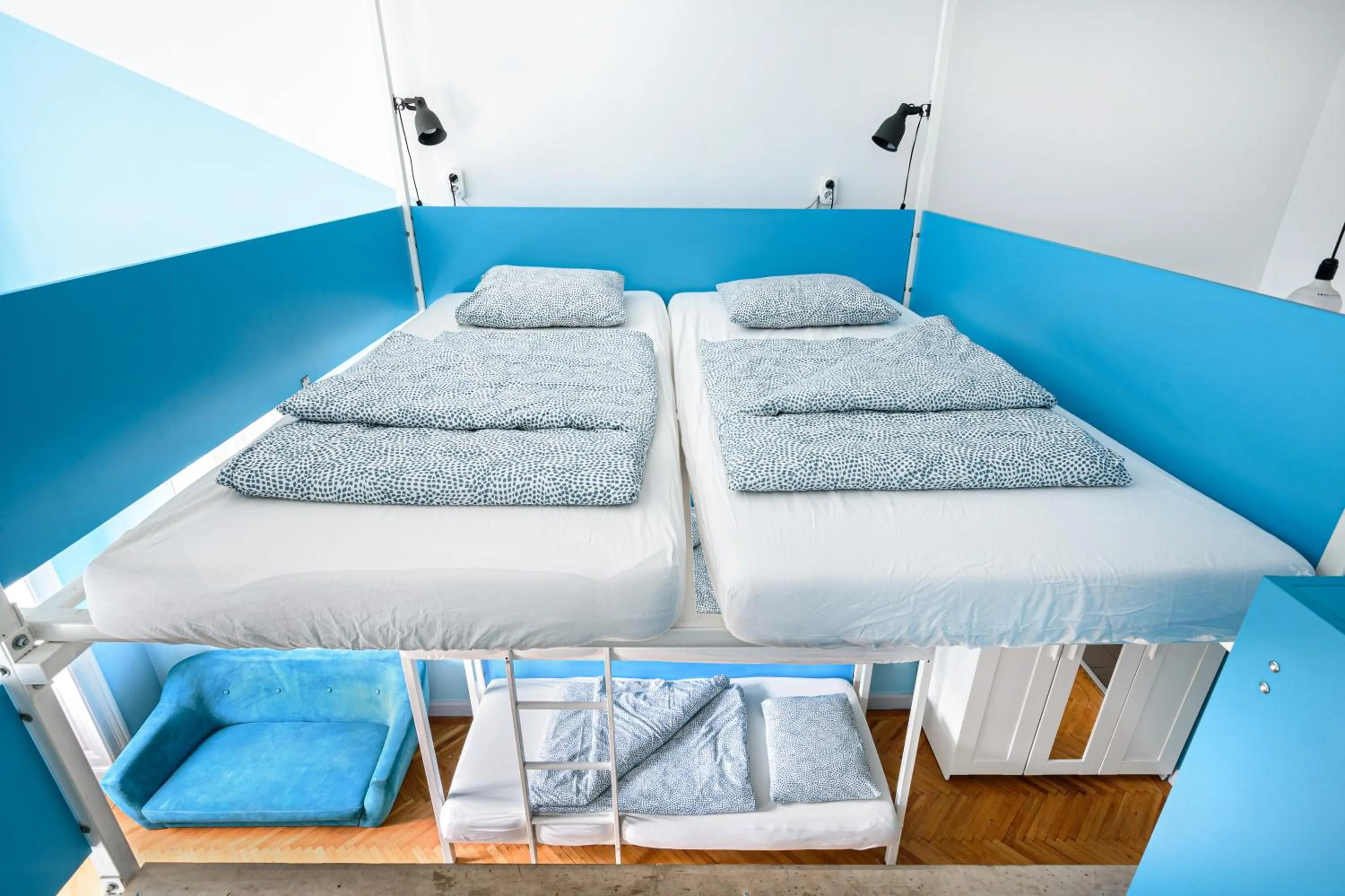 Bed in Avenue Hostel