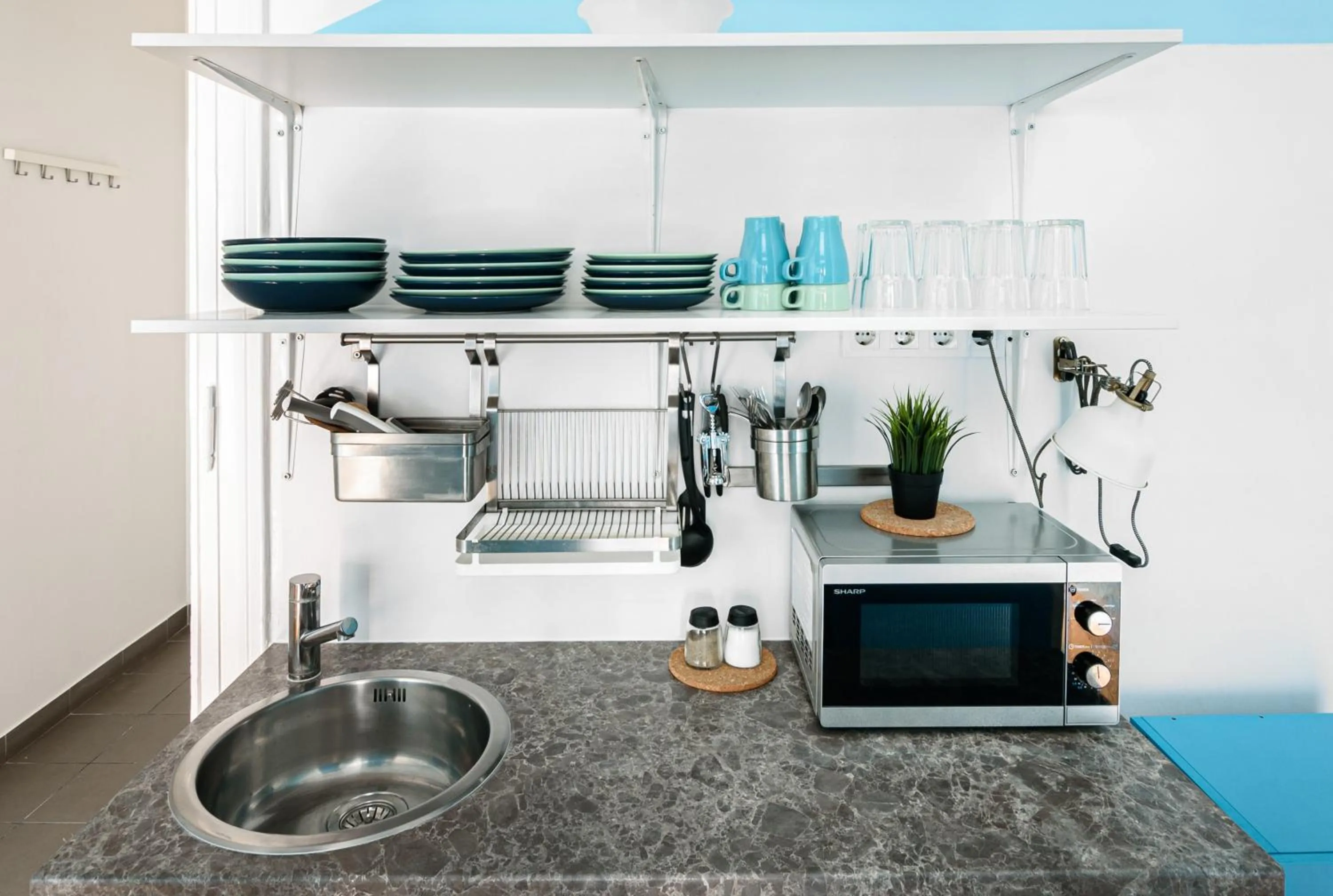 Kitchen or kitchenette in Avenue Hostel