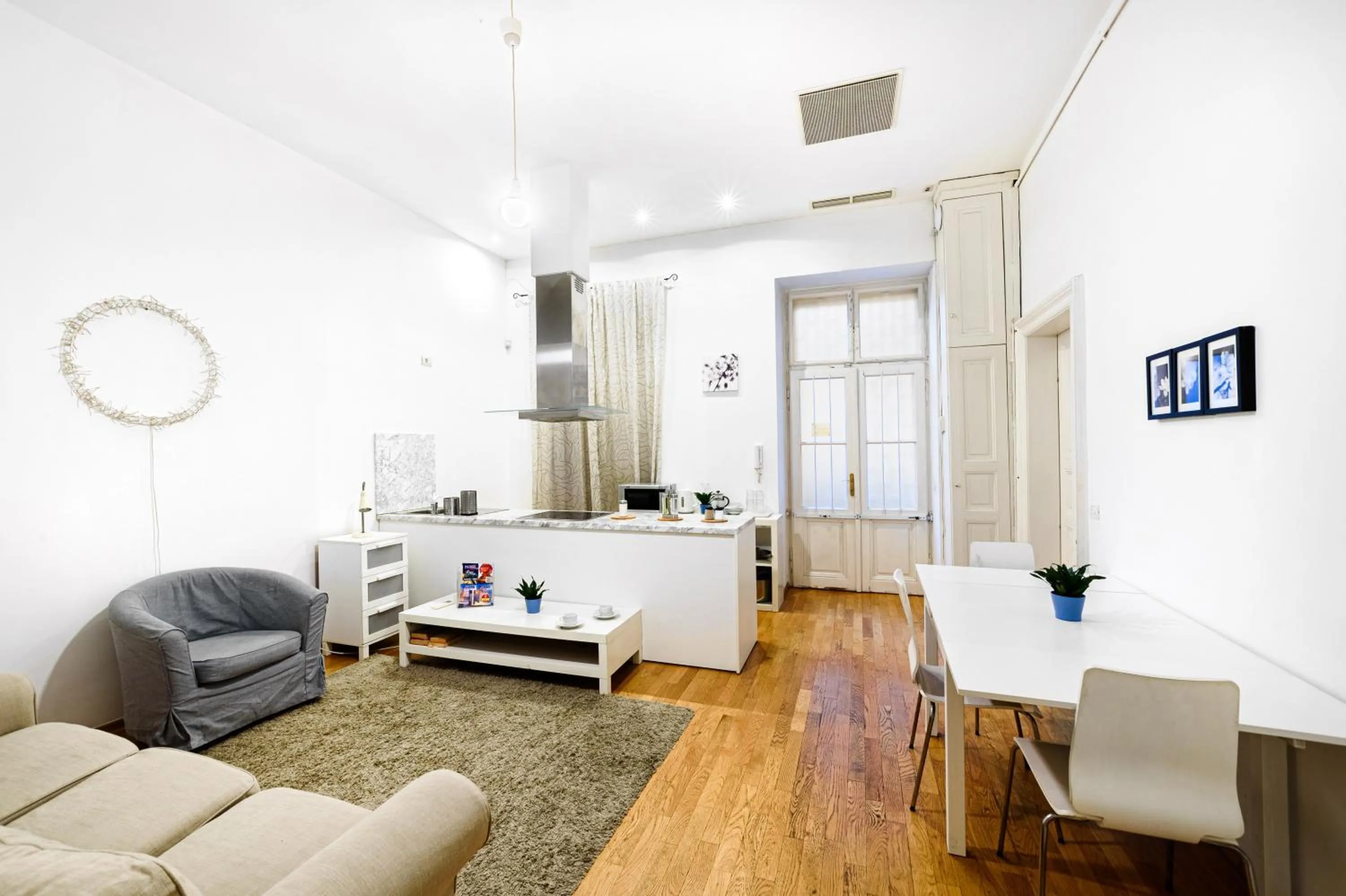 Living room in Avenue Hostel