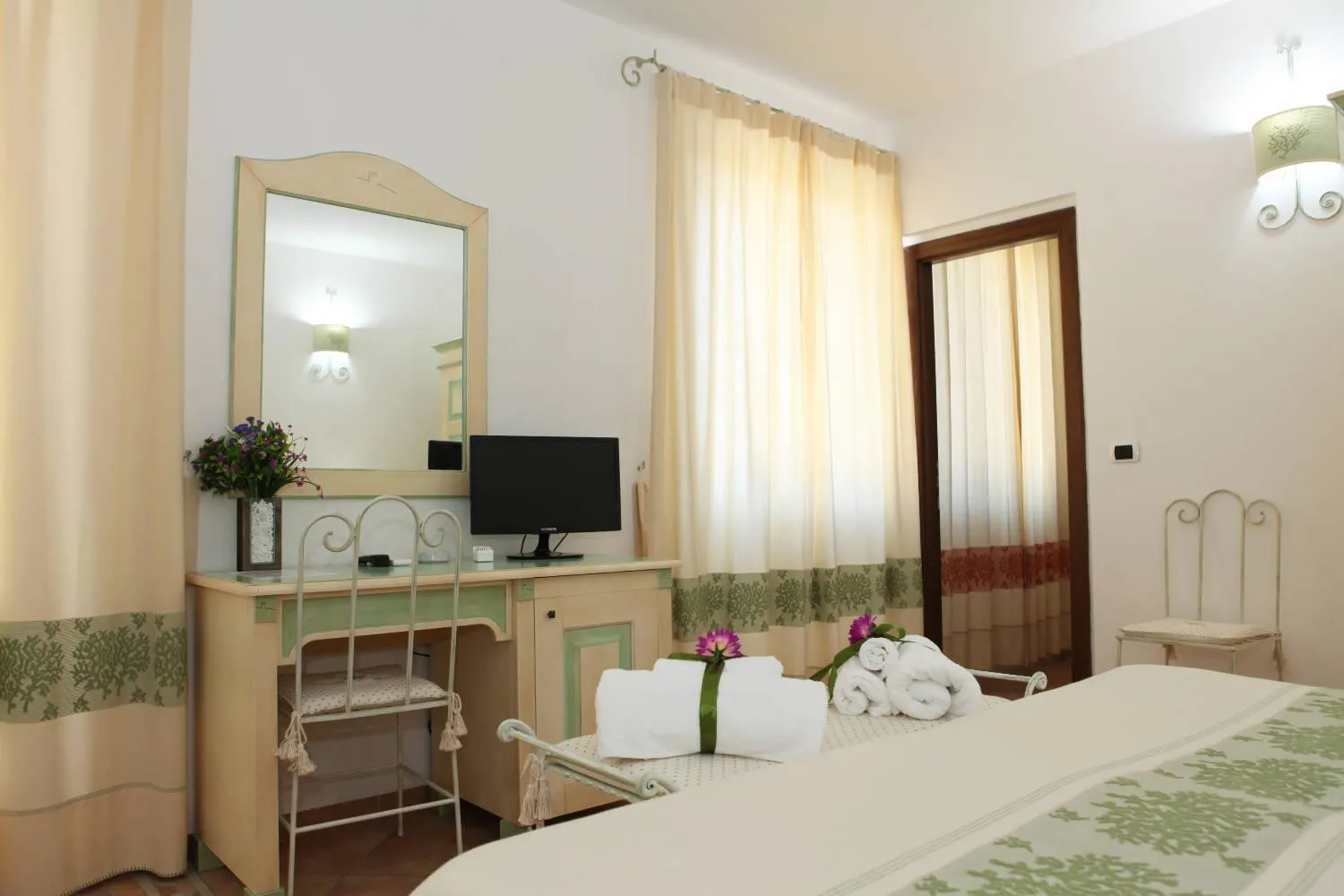 TV and multimedia, Bed in Guest House Villabianca