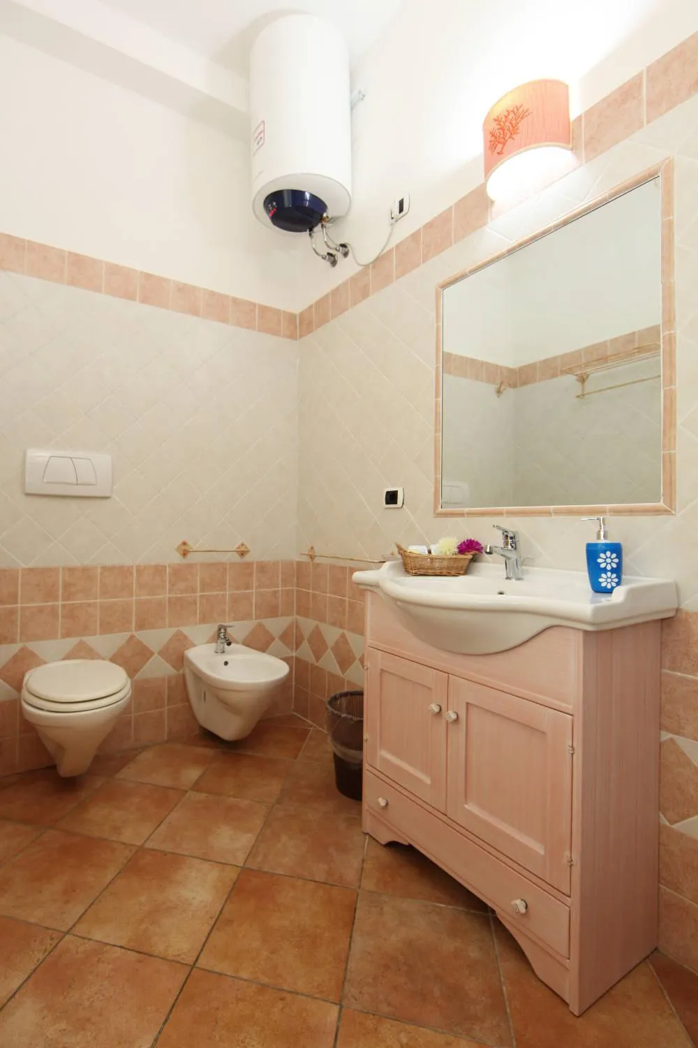 Toilet in Guest House Villabianca