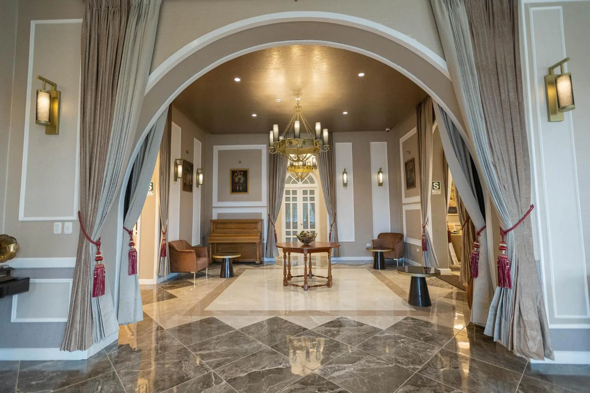 Lobby or reception in Hotel de Turistas Huancayo - Hotel Asociado Casa Andina