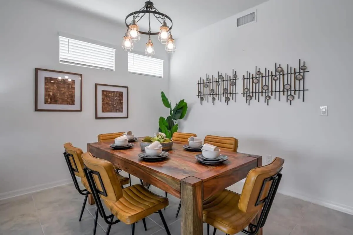 Spacious Beautiful 3-BR Condo Prime Location