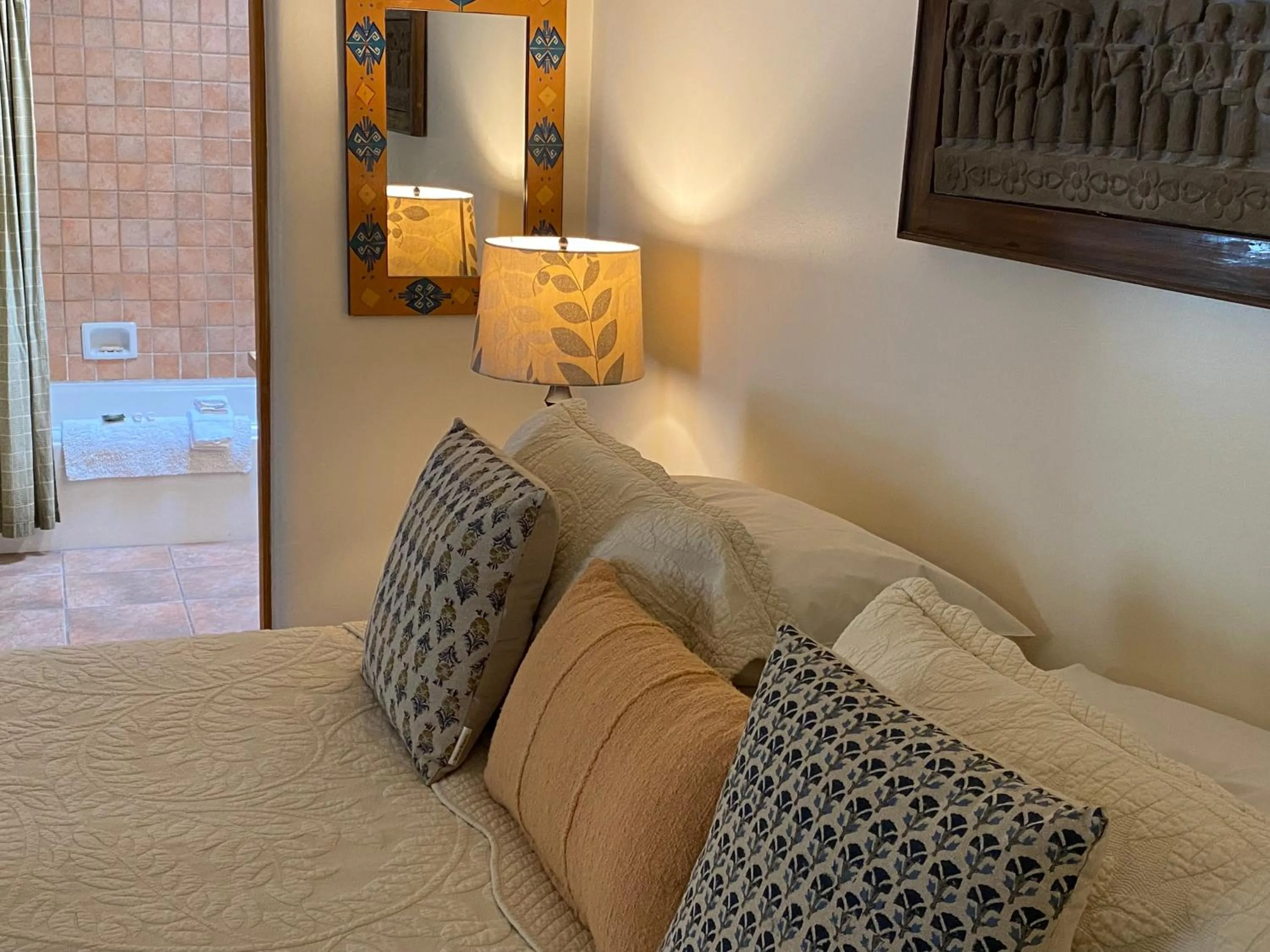 Shower in Casa de Tres Lunas/House of Three Moons