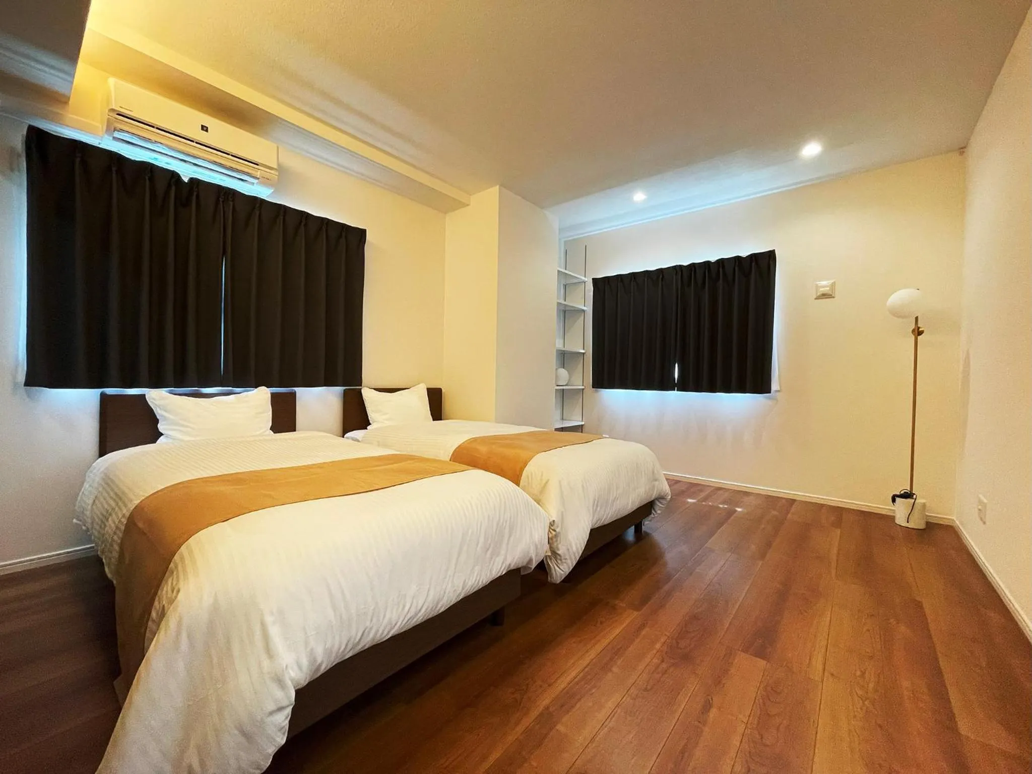 Bed in ＆Monde. Okinawa Arena Condominium