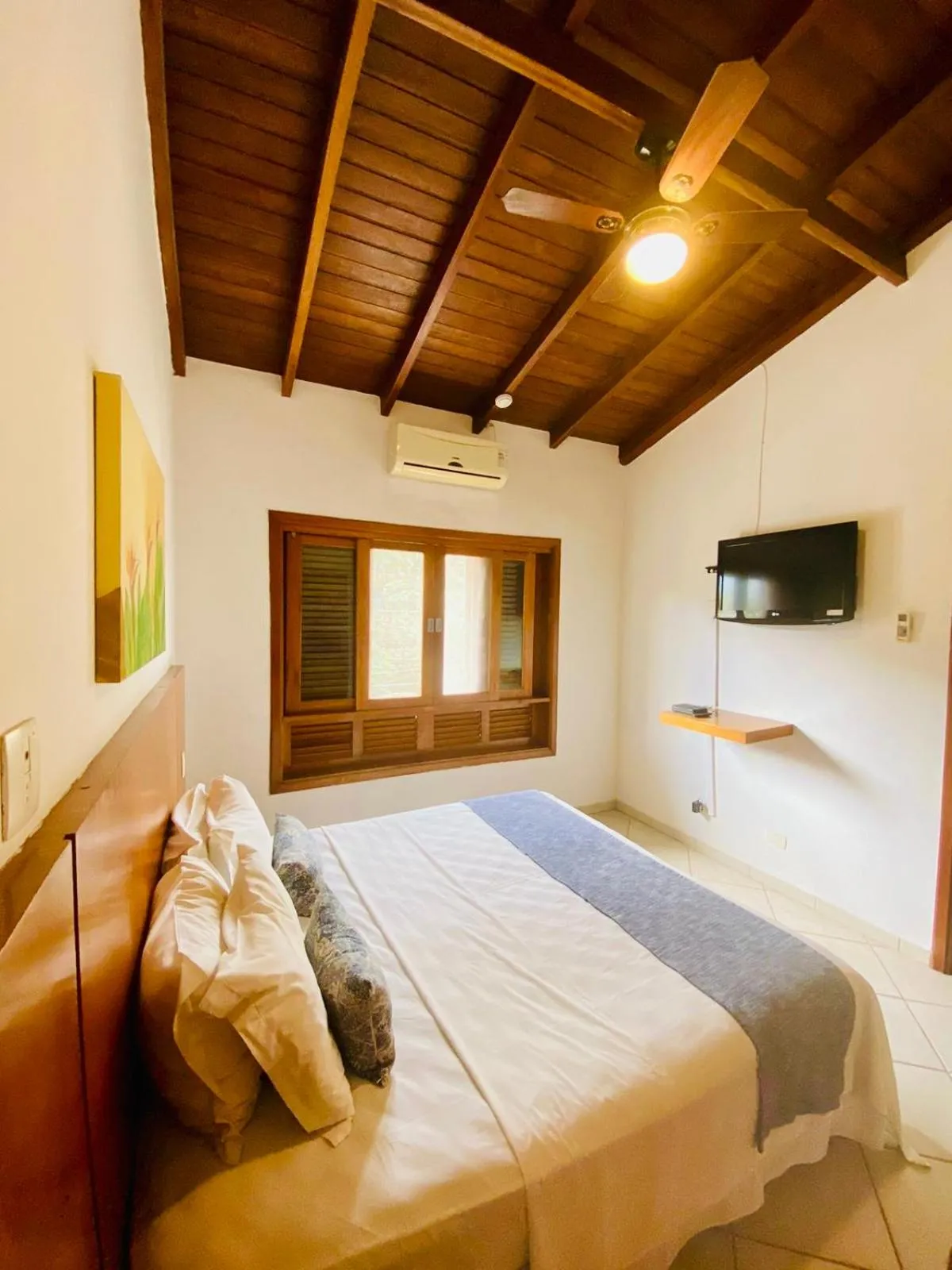 Bed in Pousada Brigitte