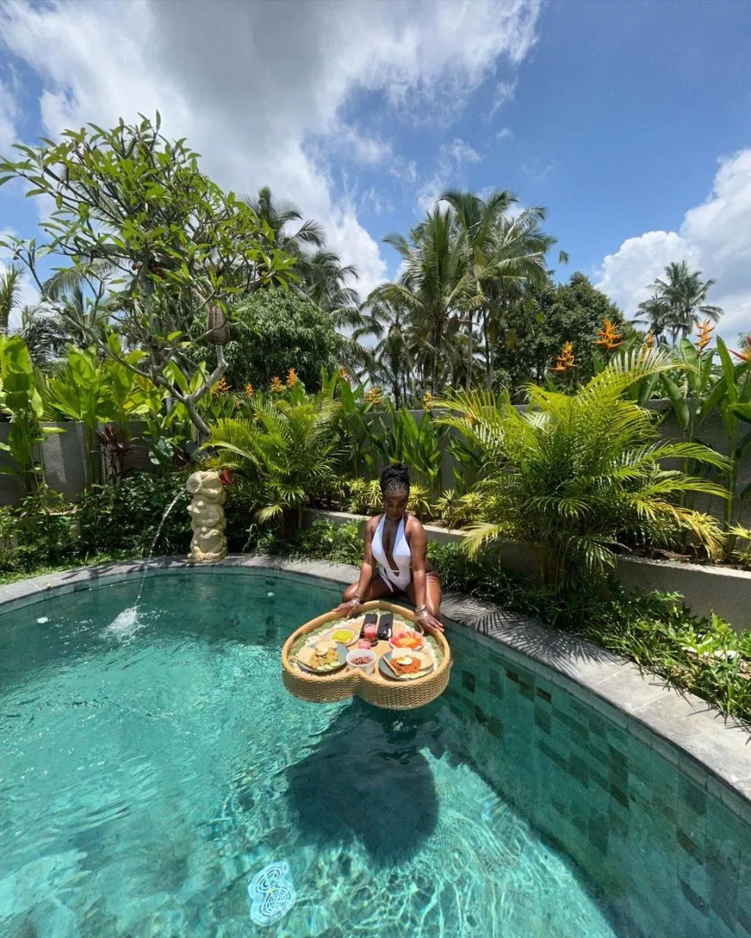 Swimming pool in Arvanya Villa Ubud