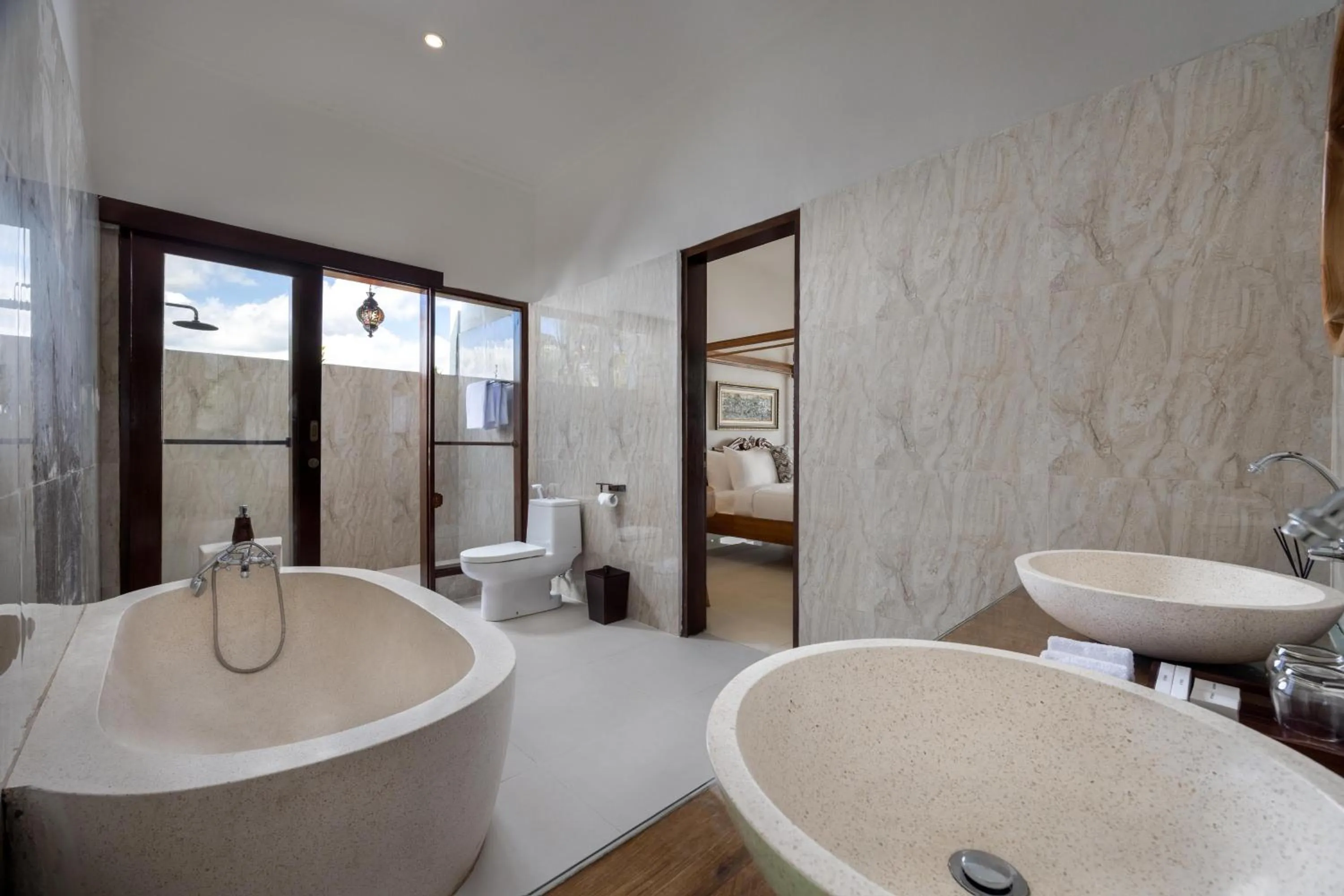 Shower in Arvanya Villa Ubud