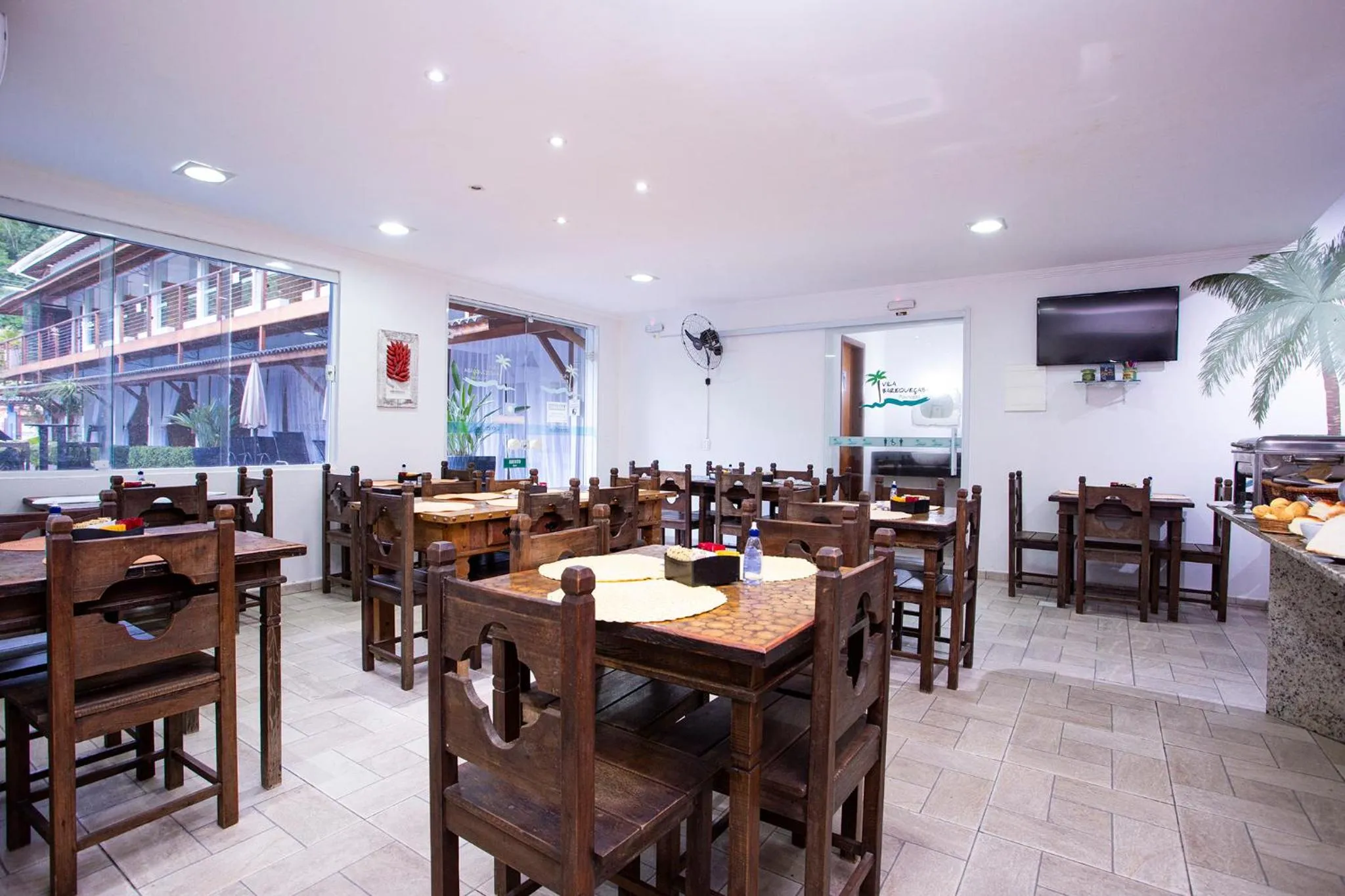 Breakfast in Pousada Vila Barequeçaba