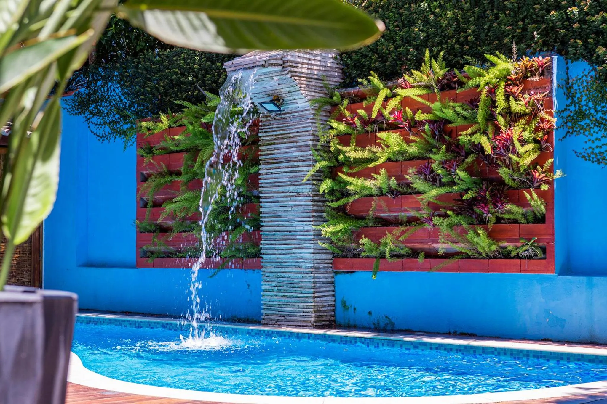 Swimming pool in Pousada Vila Barequeçaba