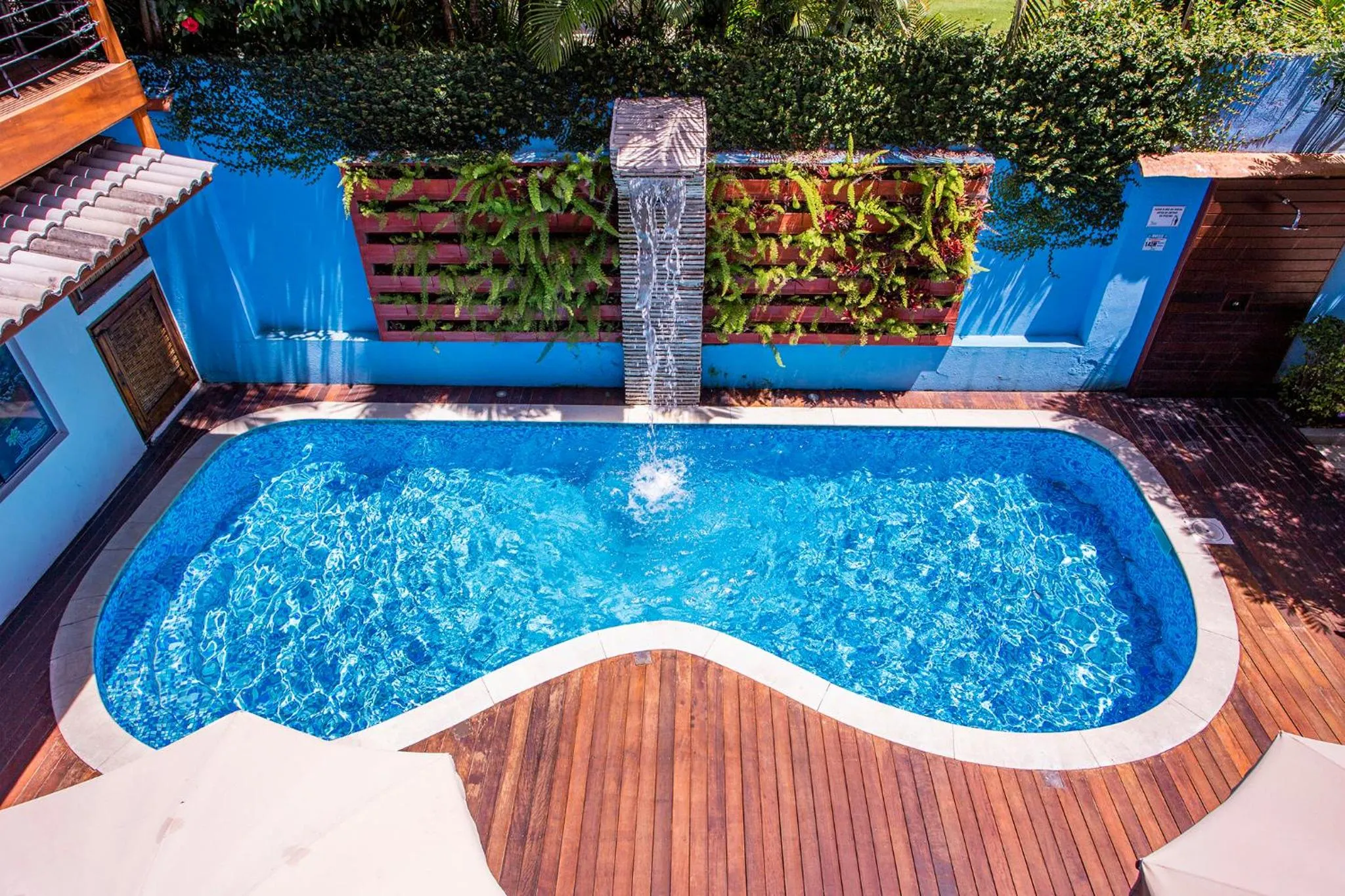 Swimming pool in Pousada Vila Barequeçaba