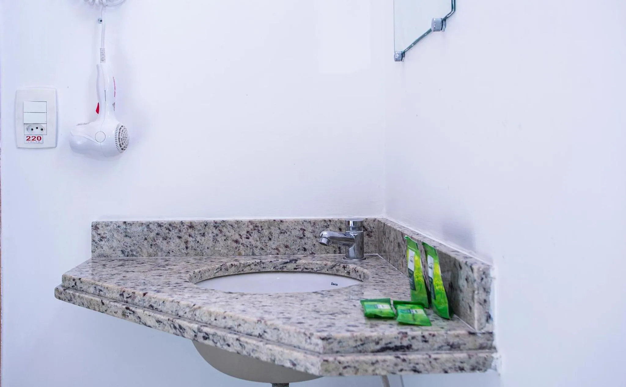 Bathroom in Pousada Vila Barequeçaba