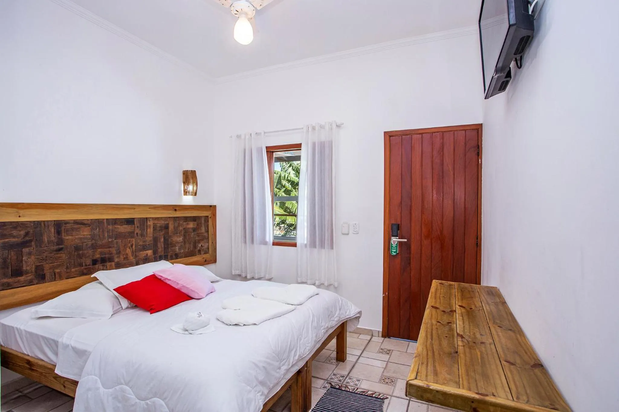 Bedroom, Bed in Pousada Vila Barequeçaba