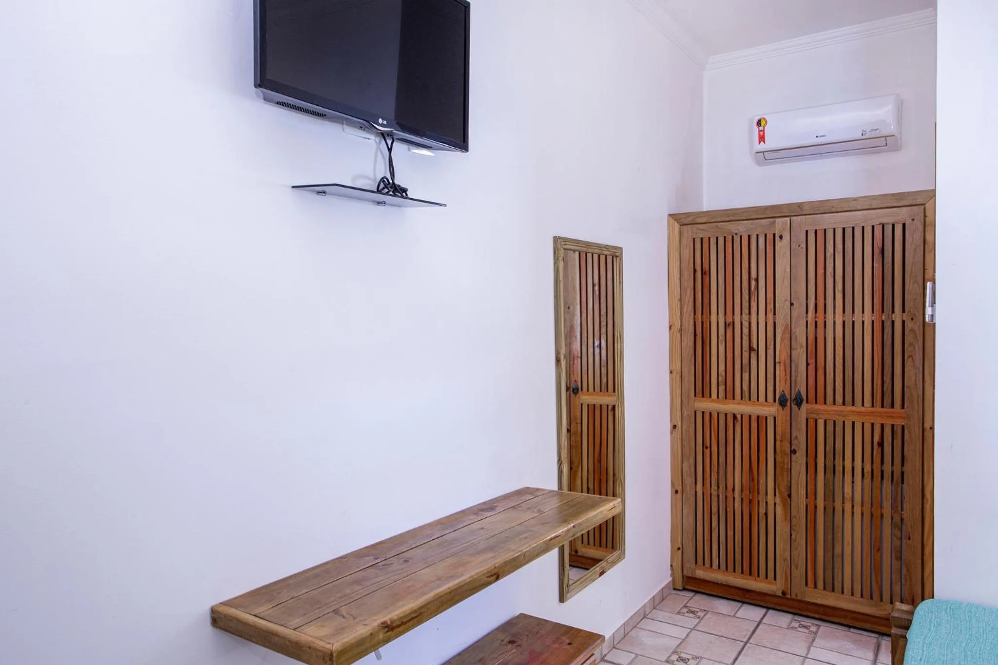 TV and multimedia in Pousada Vila Barequeçaba