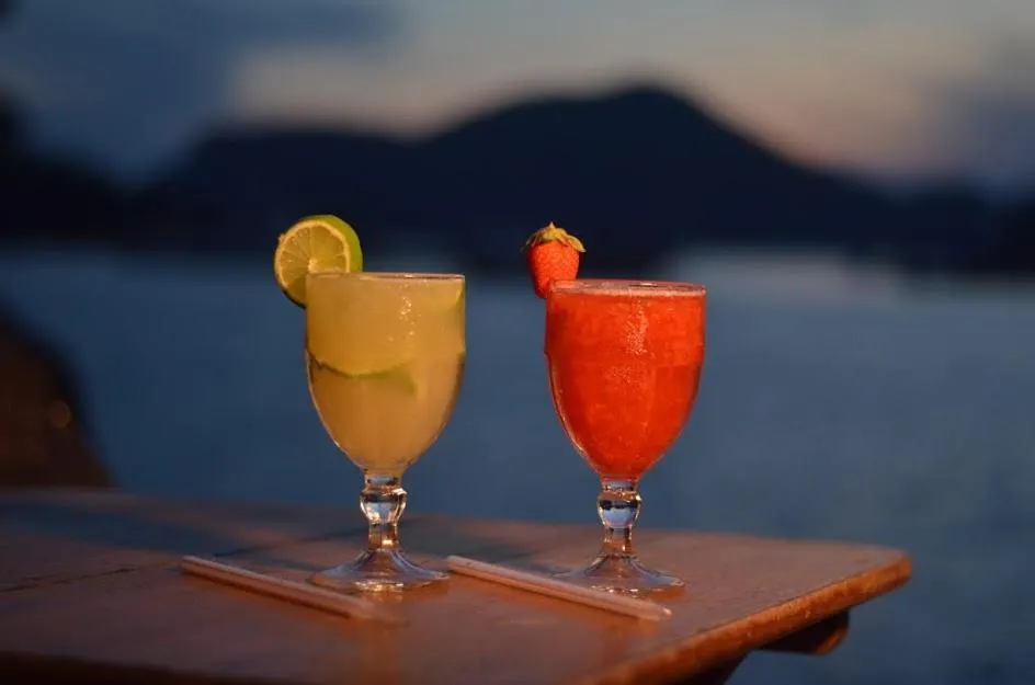 Lounge or bar in Pousada e Mergulho Jamanta