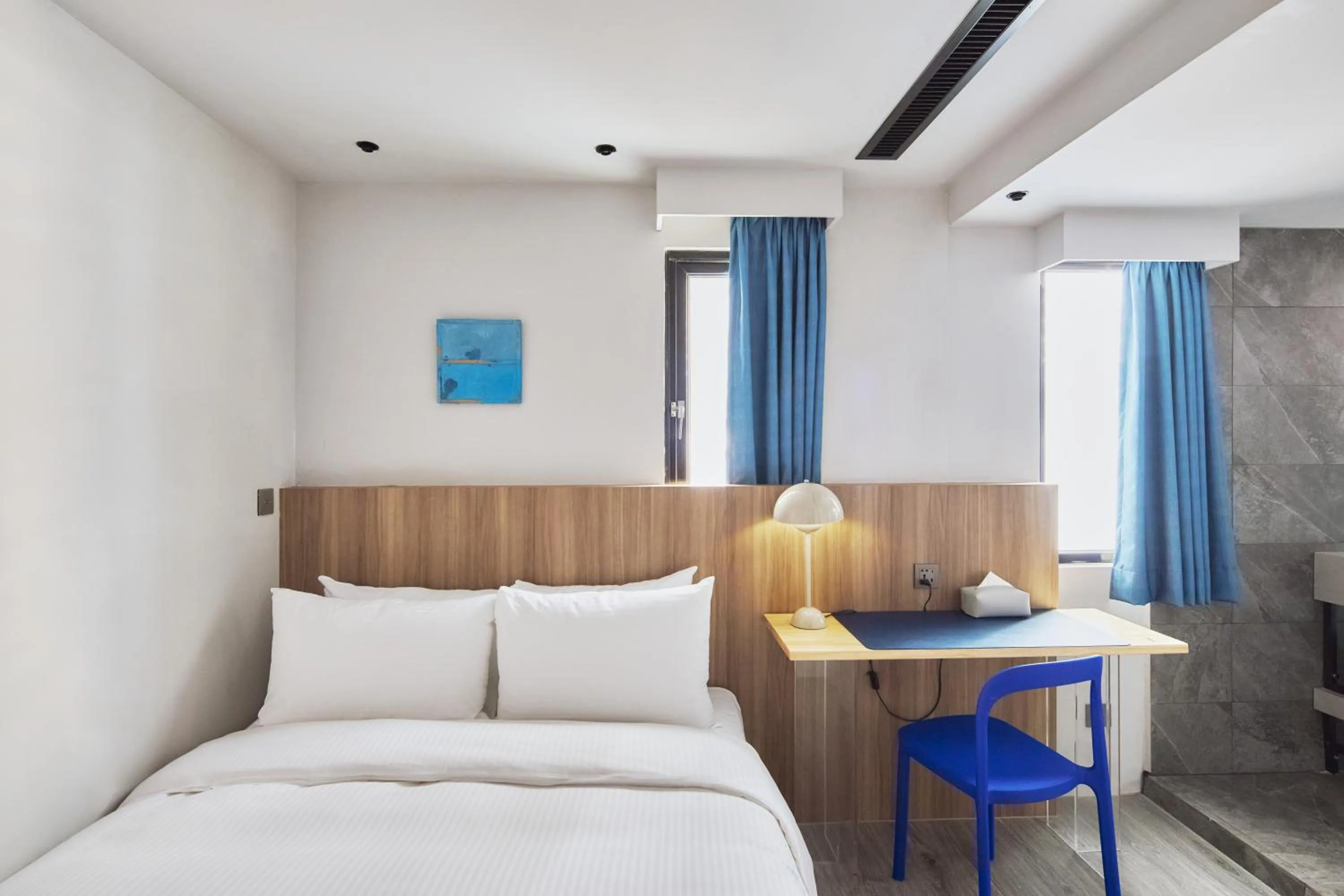 Bed in The Blue by Just Inn