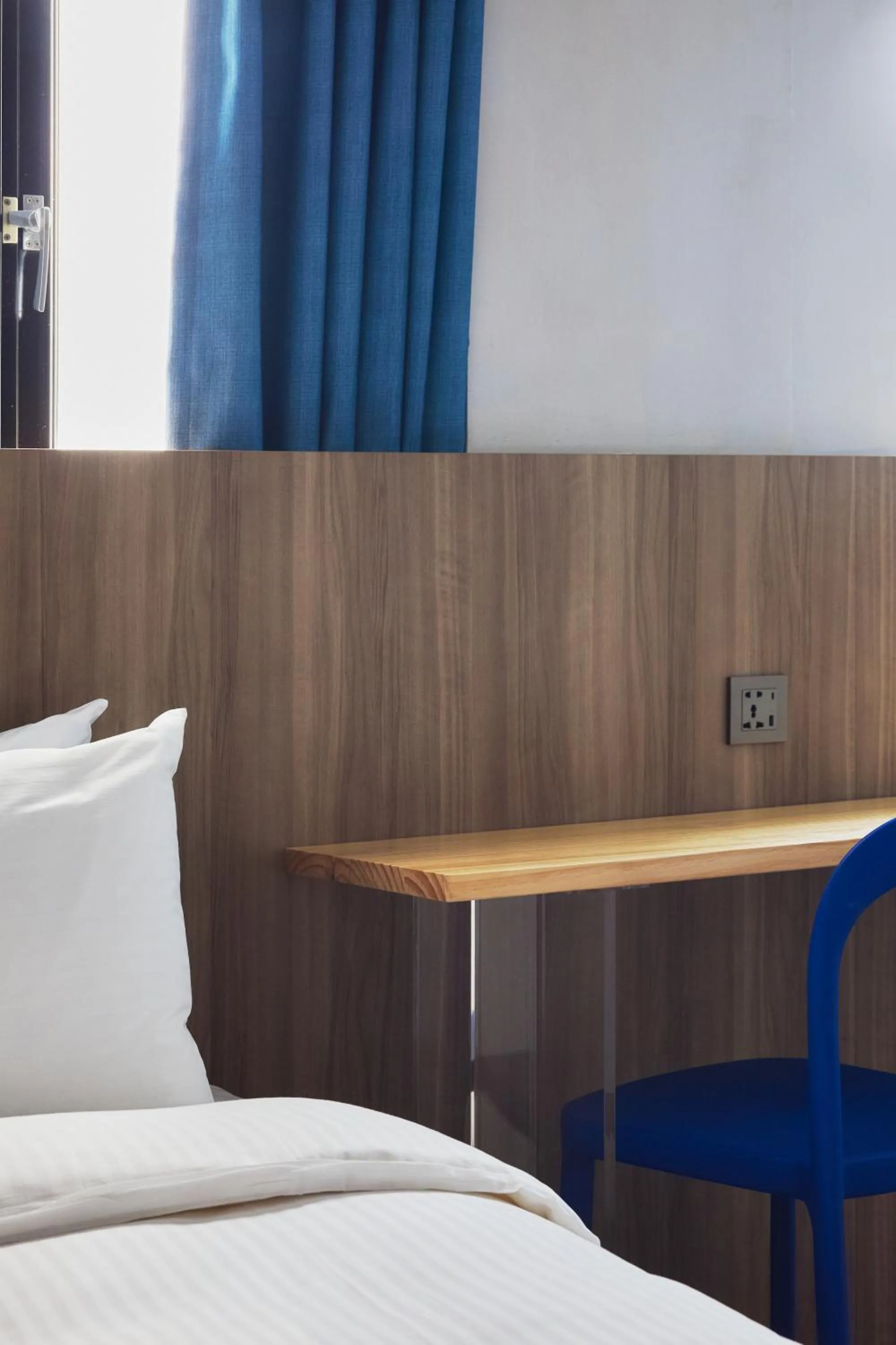 Bed in The Blue by Just Inn