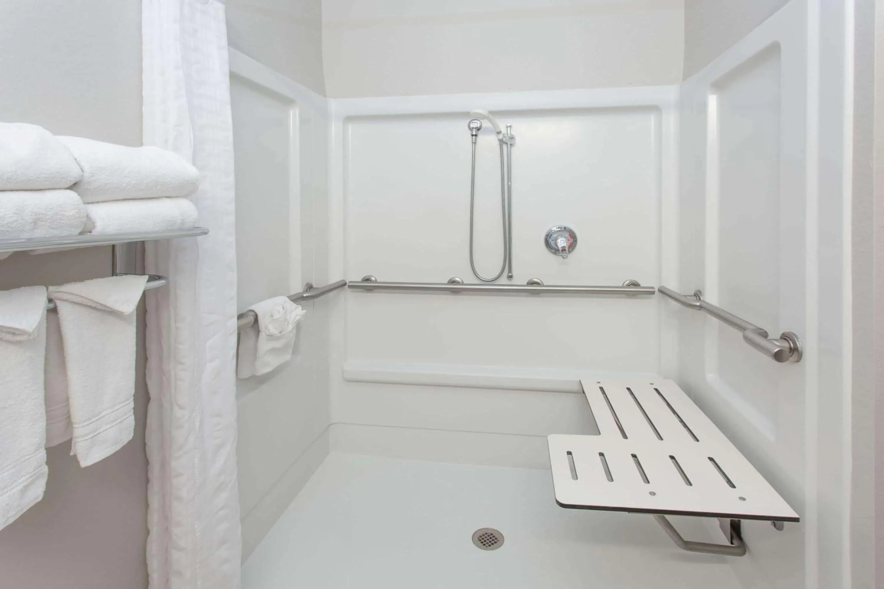 Bathroom in Microtel Inn & Suites by Wyndham Port Charlotte Punta Gorda