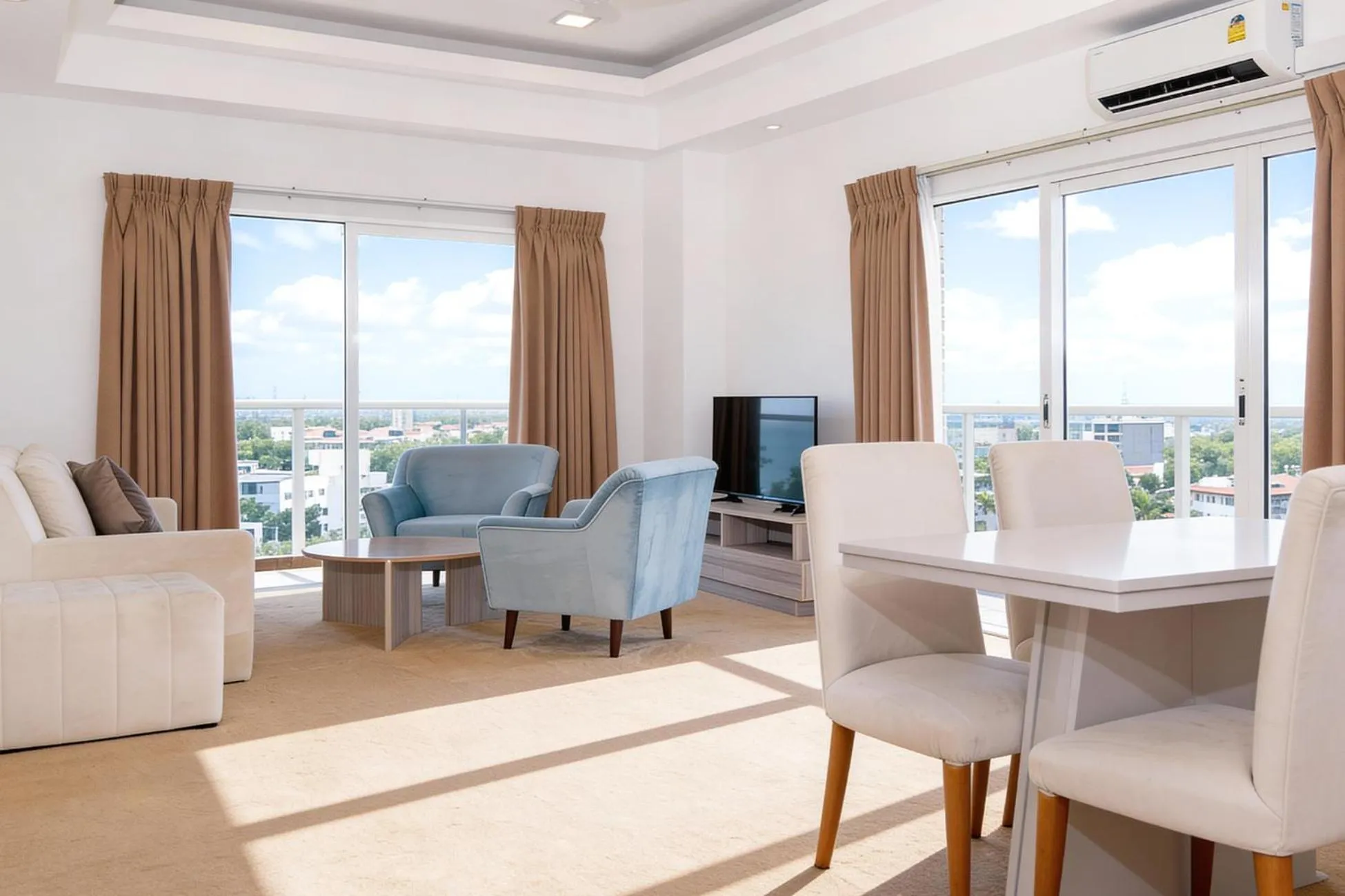 TV and multimedia in Corundum Breeze Negombo