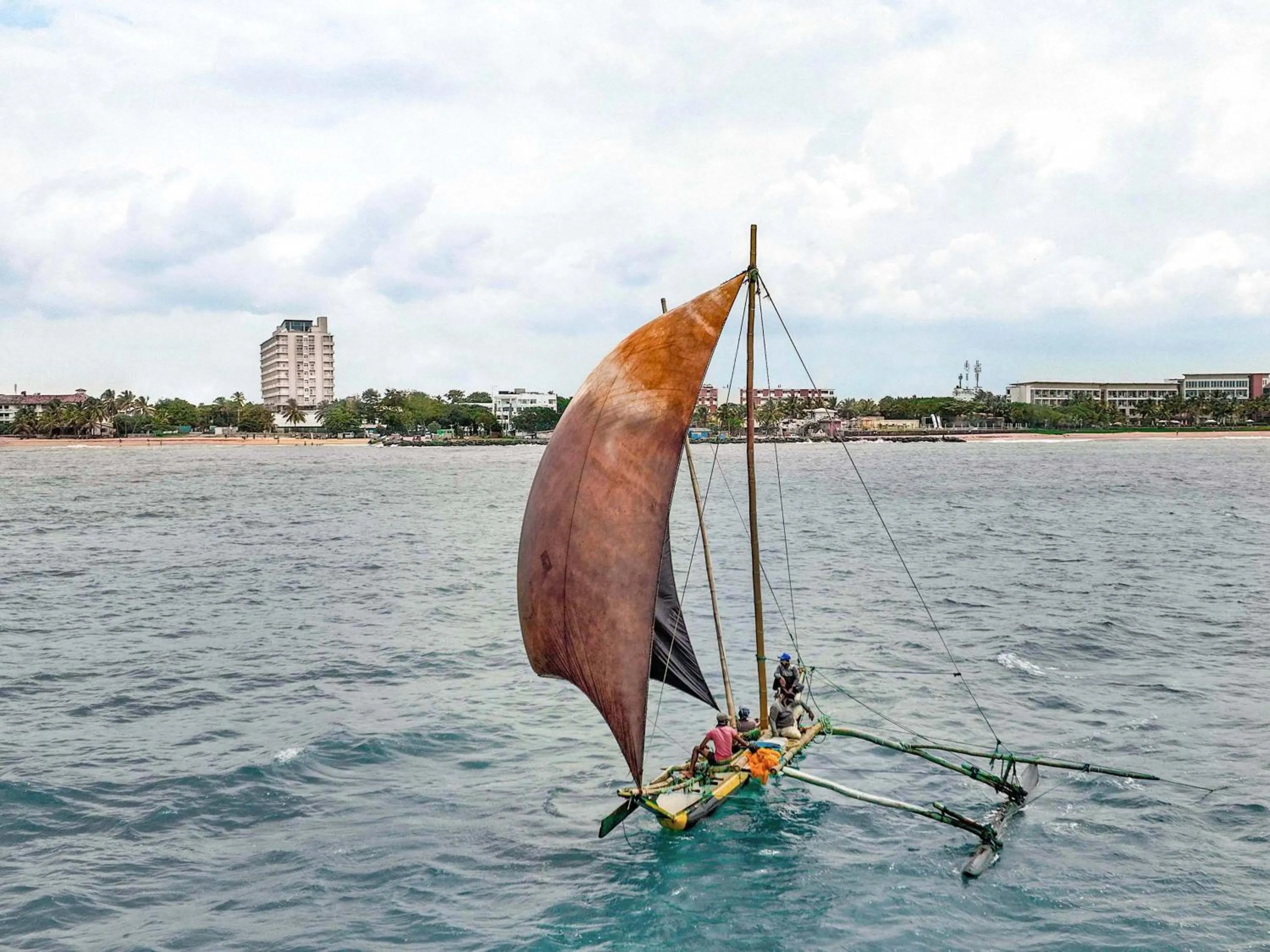 Beach in Corundum Breeze Negombo