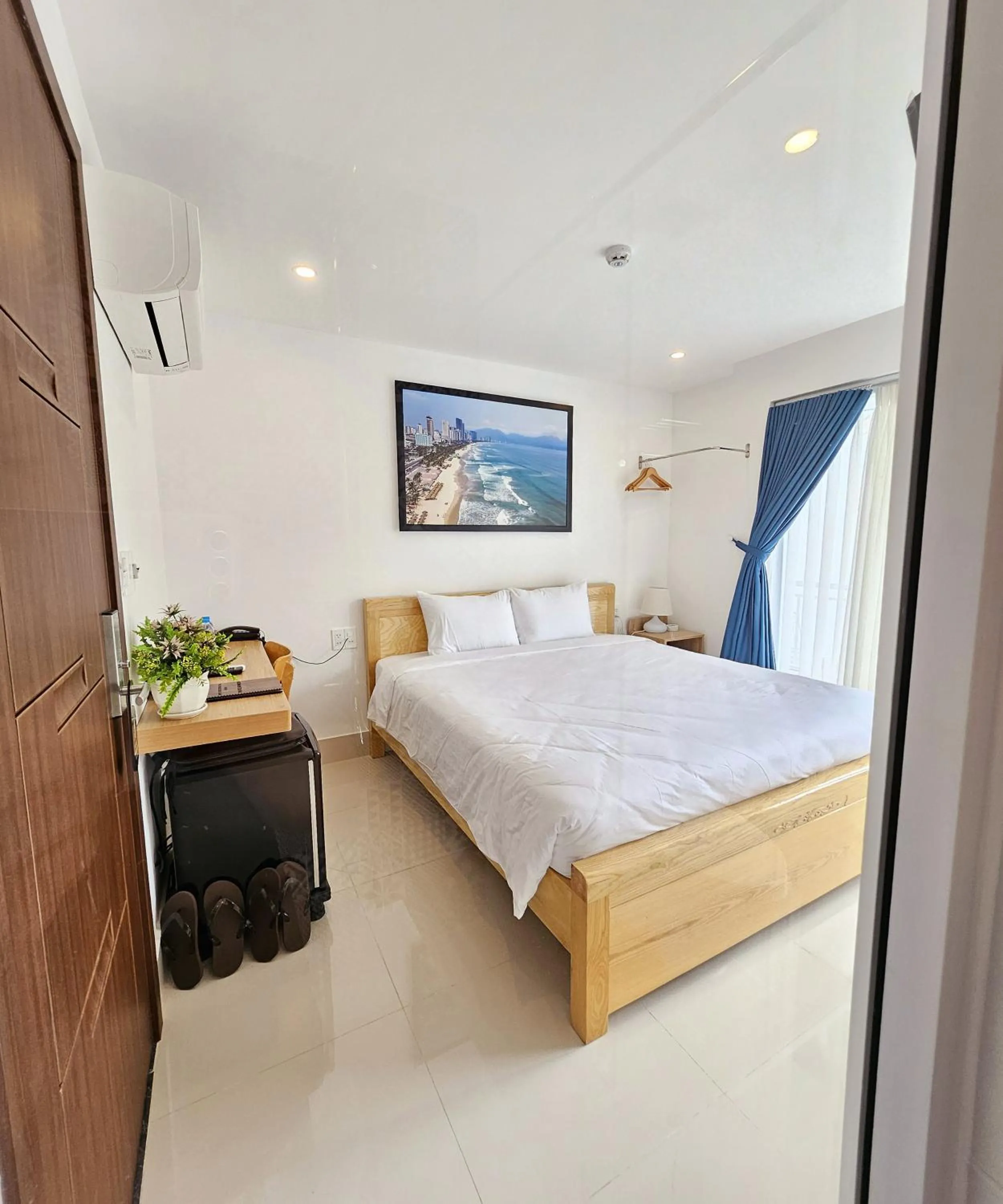 Bedroom, Bed in White House Central Villa