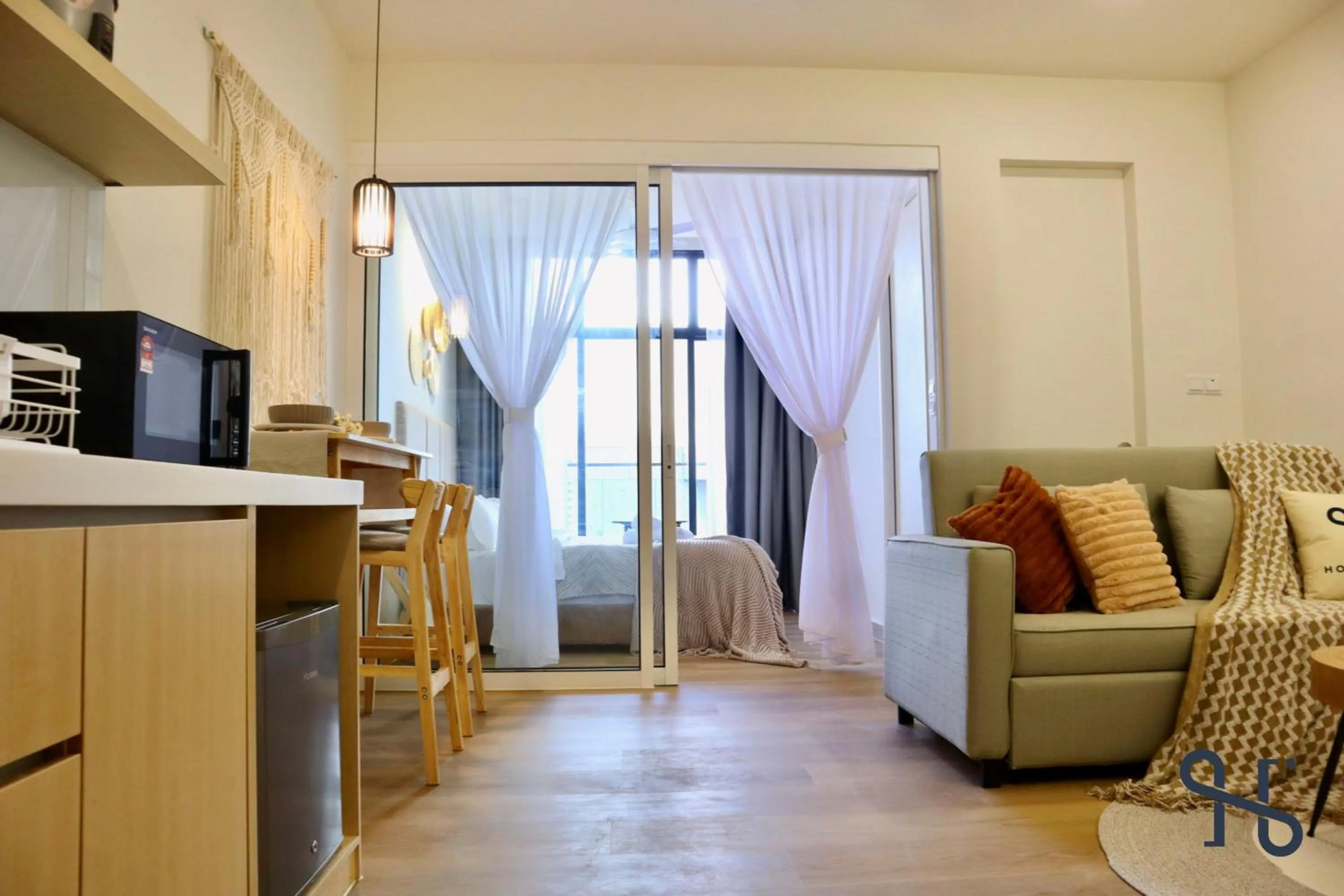 Living room in The Shore by Homesuite'