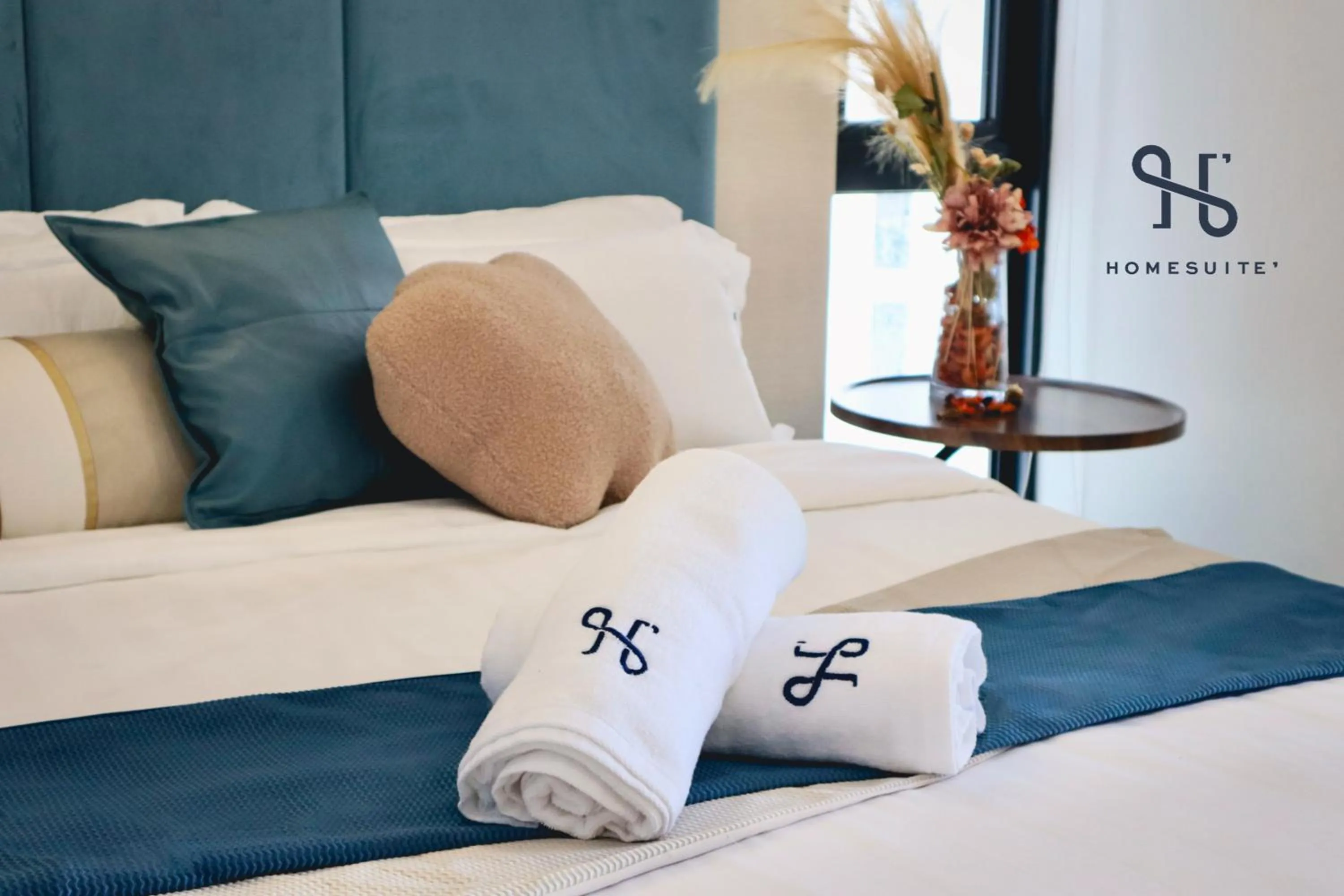 The Shore by Homesuite'