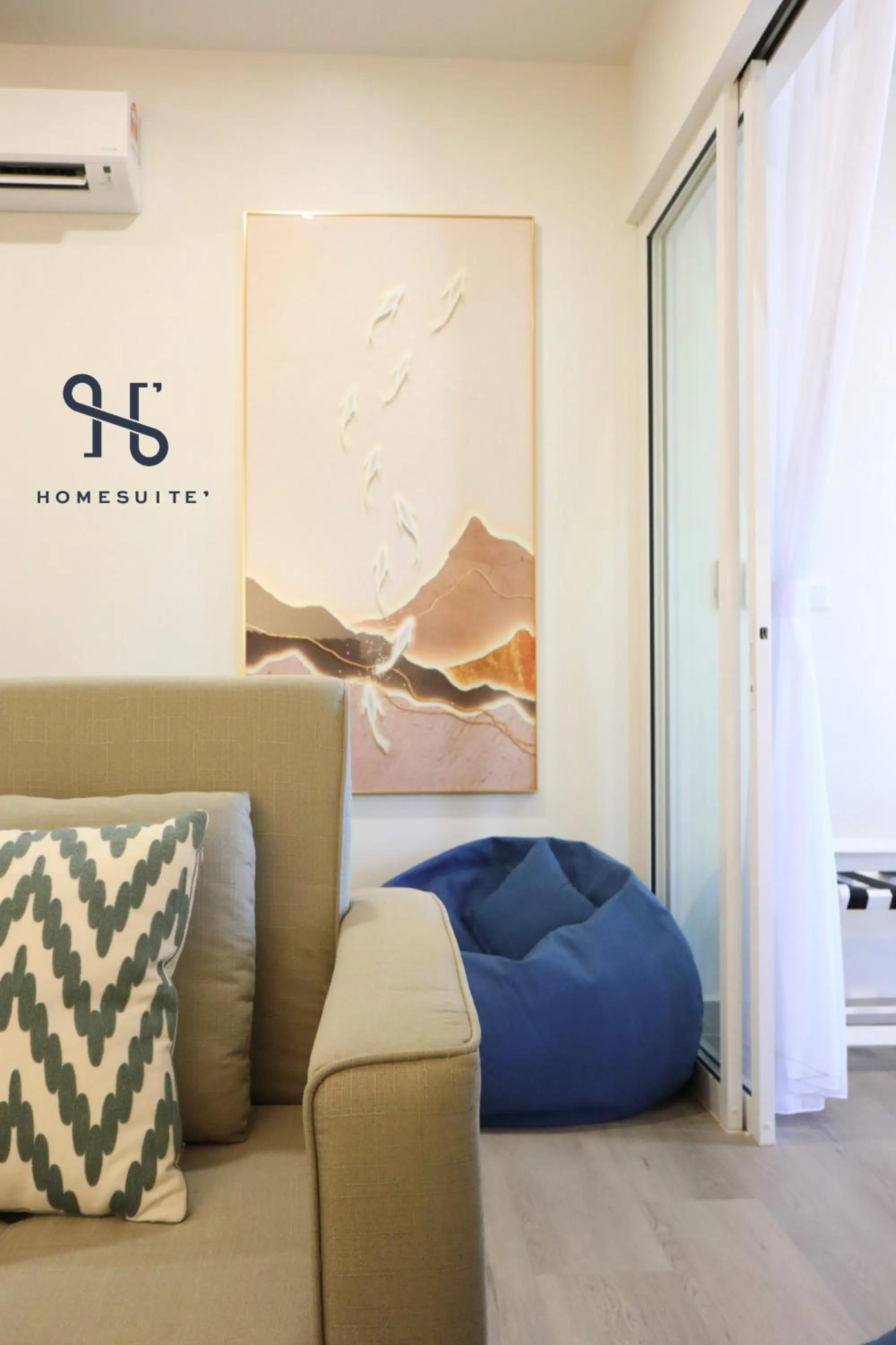 Living room in The Shore by Homesuite'