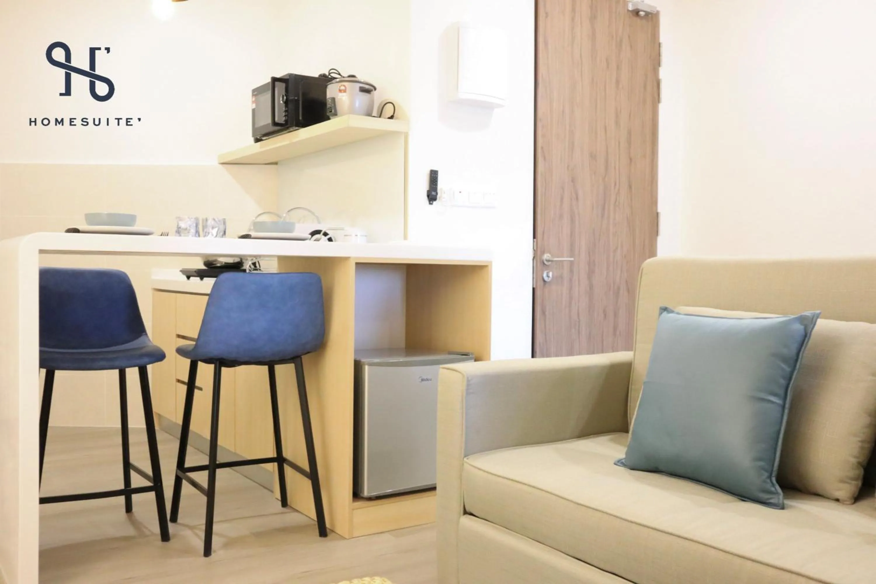 Living room in The Shore by Homesuite'