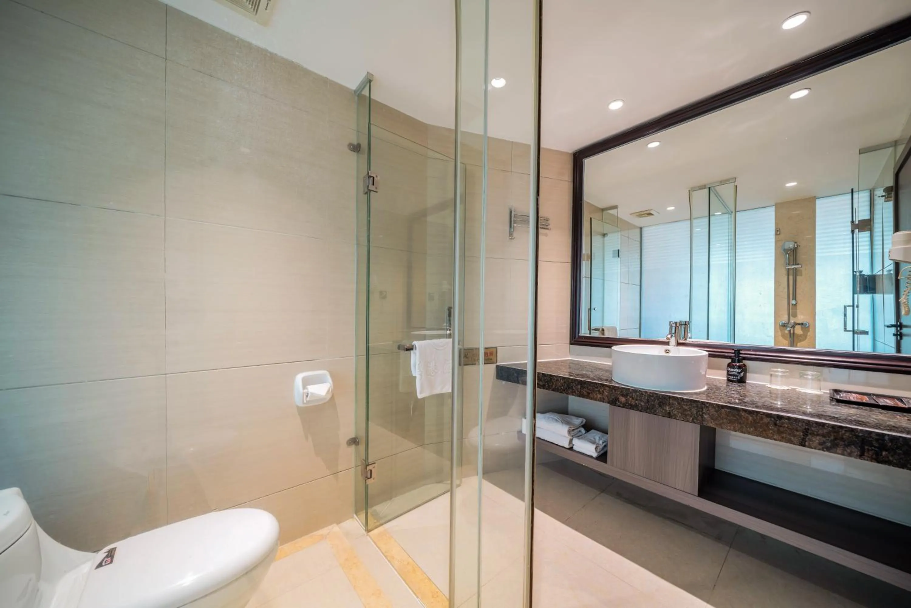 Property building in Mei Gang Hotel