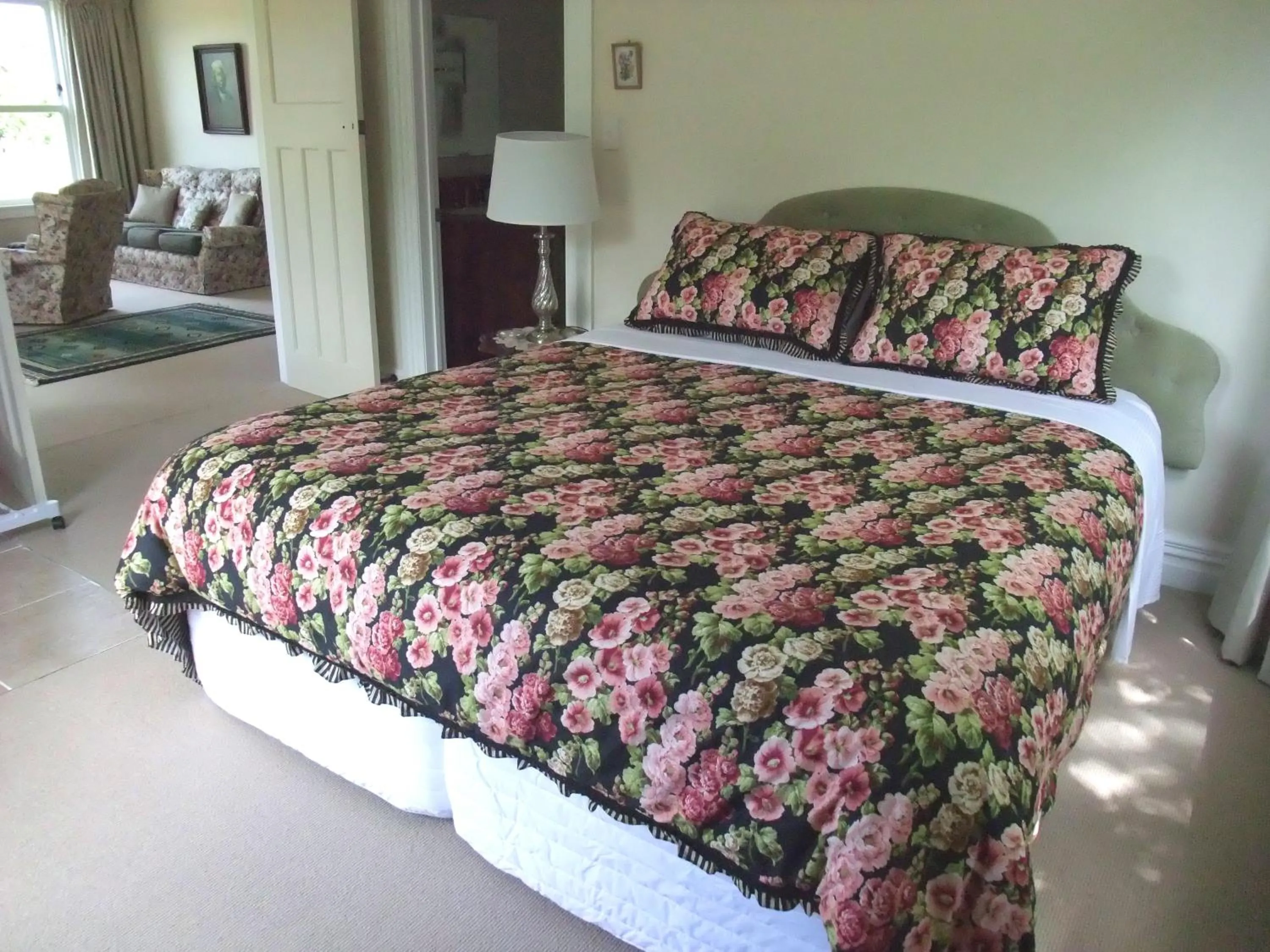 Bedroom, Bed in Theatre Royal Hotel