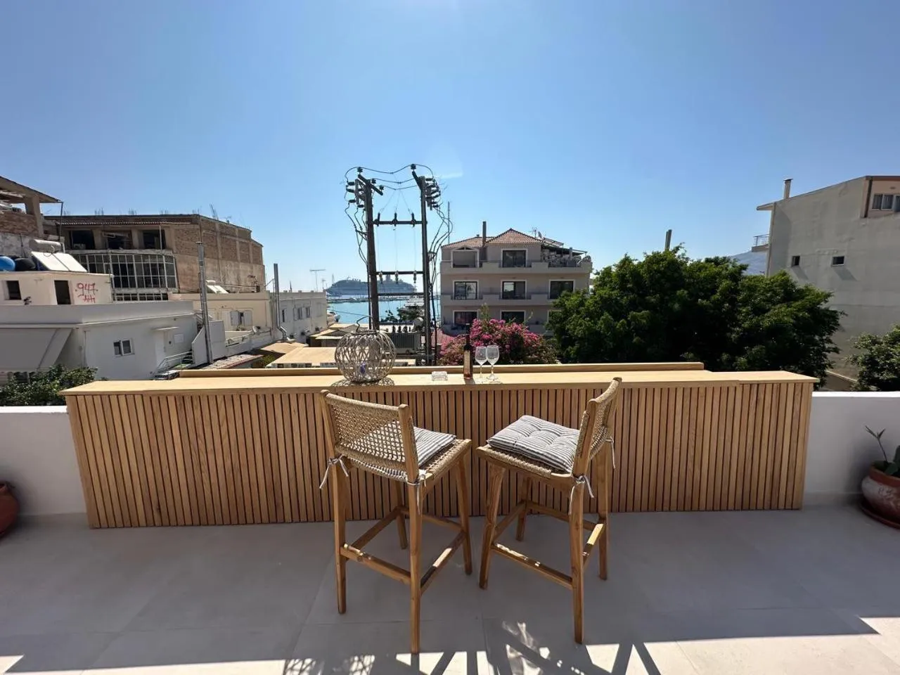 Balcony/Terrace in AMINA APARTMENTS
