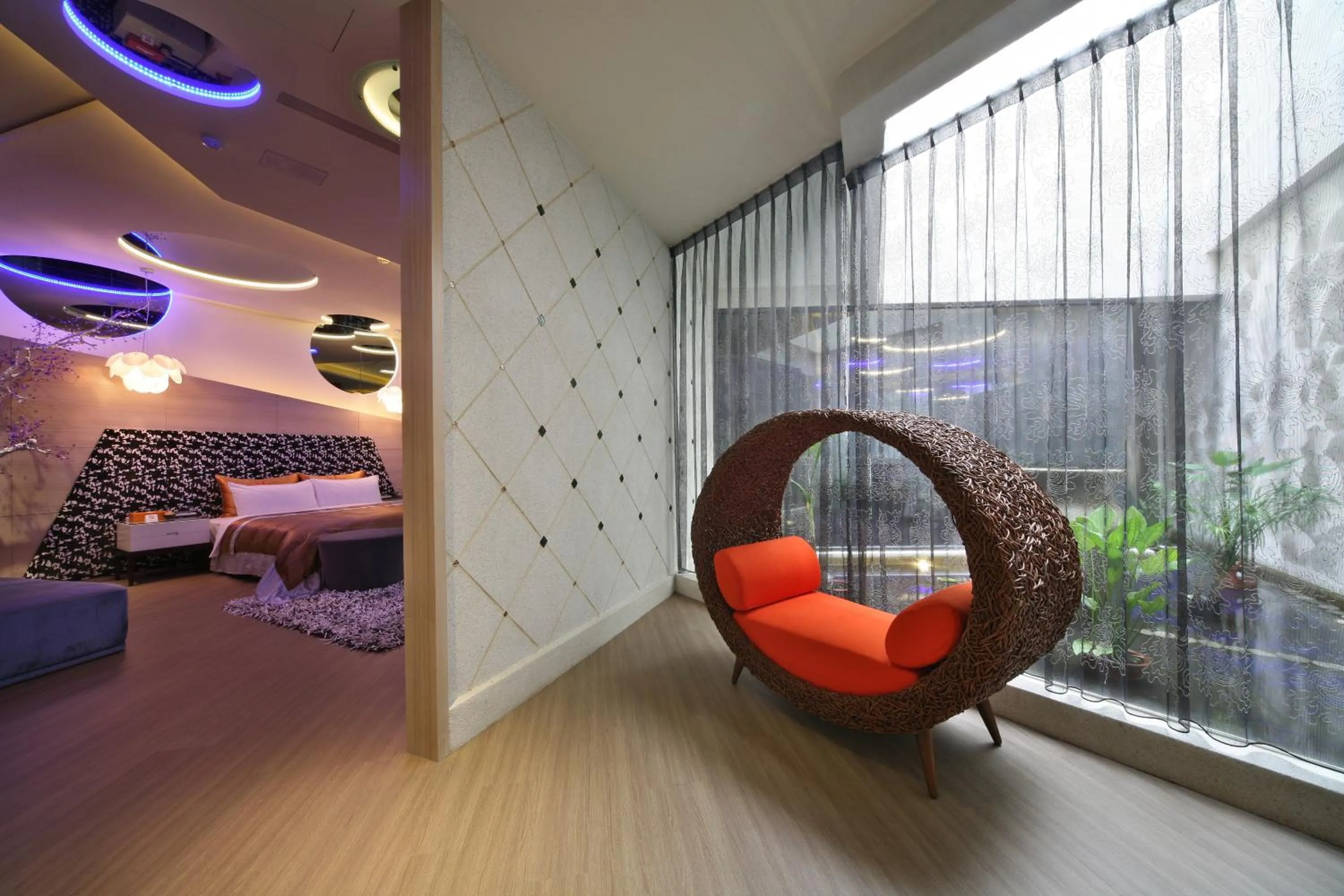 Photo of the whole room, Bed in Han Guan Motel