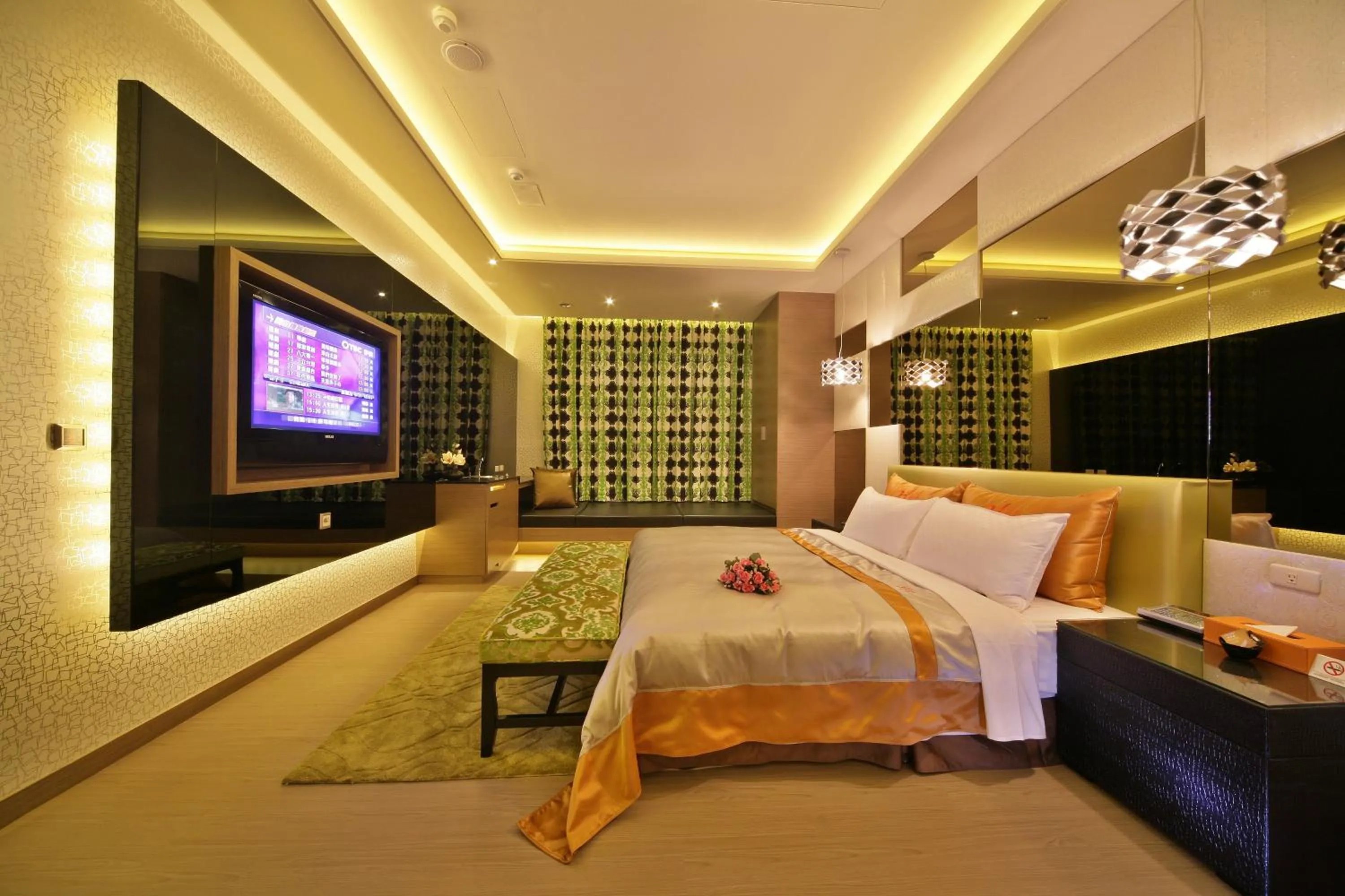 Bed in Han Guan Motel