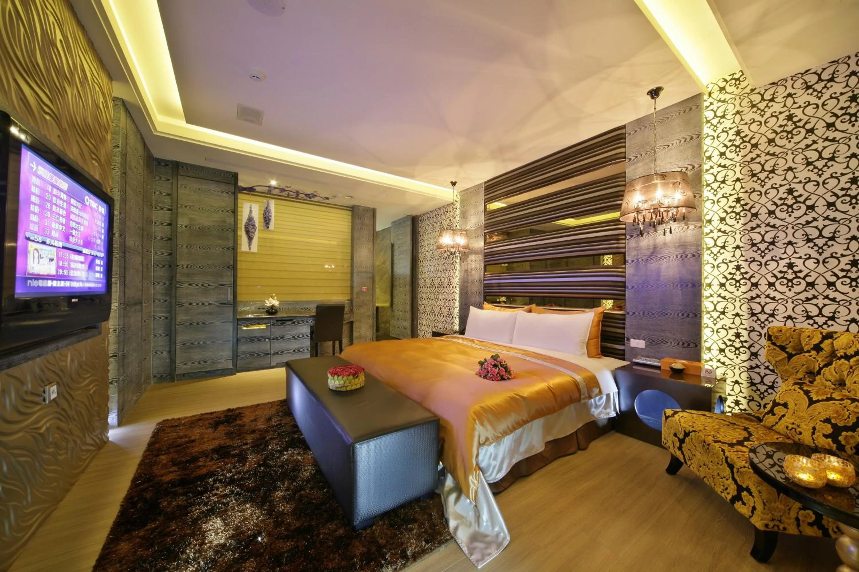 Bed in Han Guan Motel