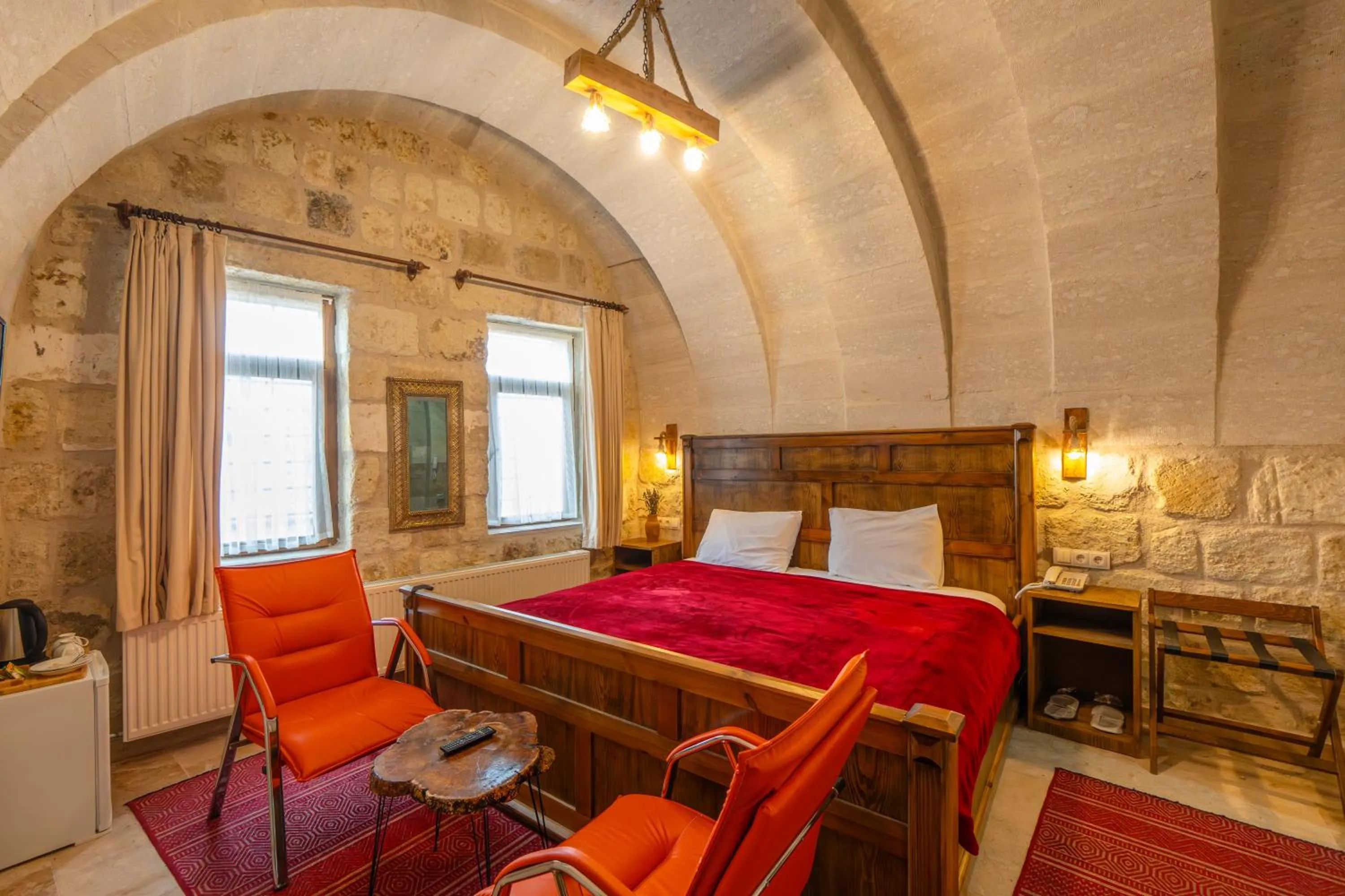 Coffee/tea facilities, Bed in Belenus Cave House