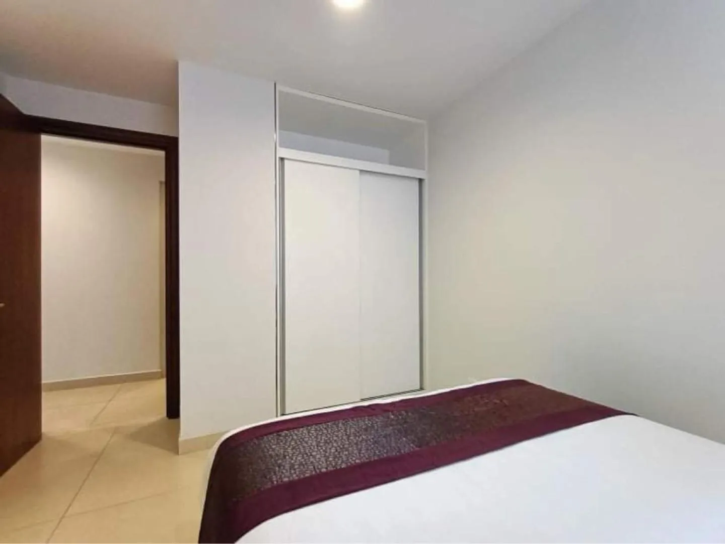 Bed in Glenwood Residences