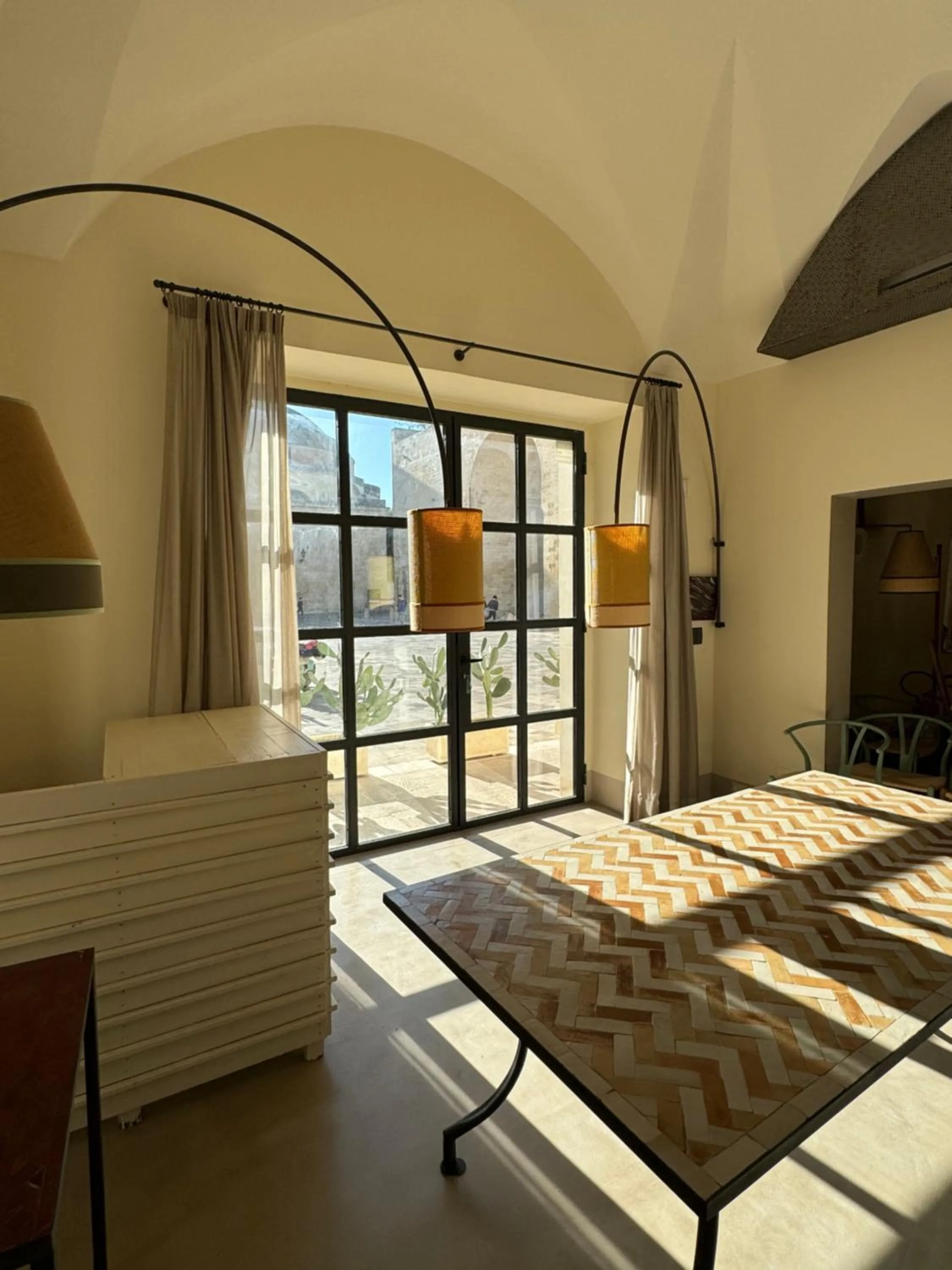 Seating area, Bed in LuLeccio