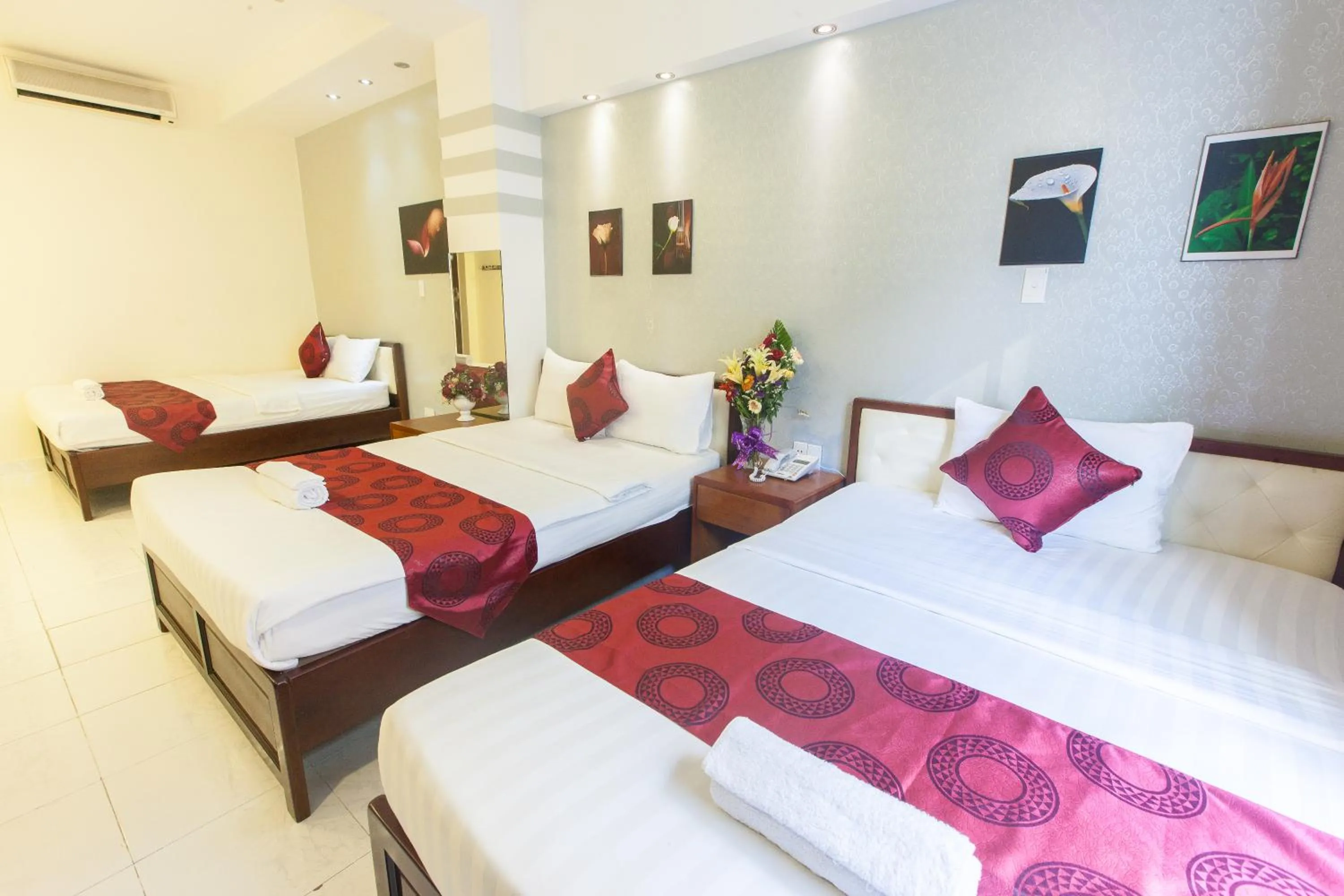 Bed in Ailen Garden 2 Hotel