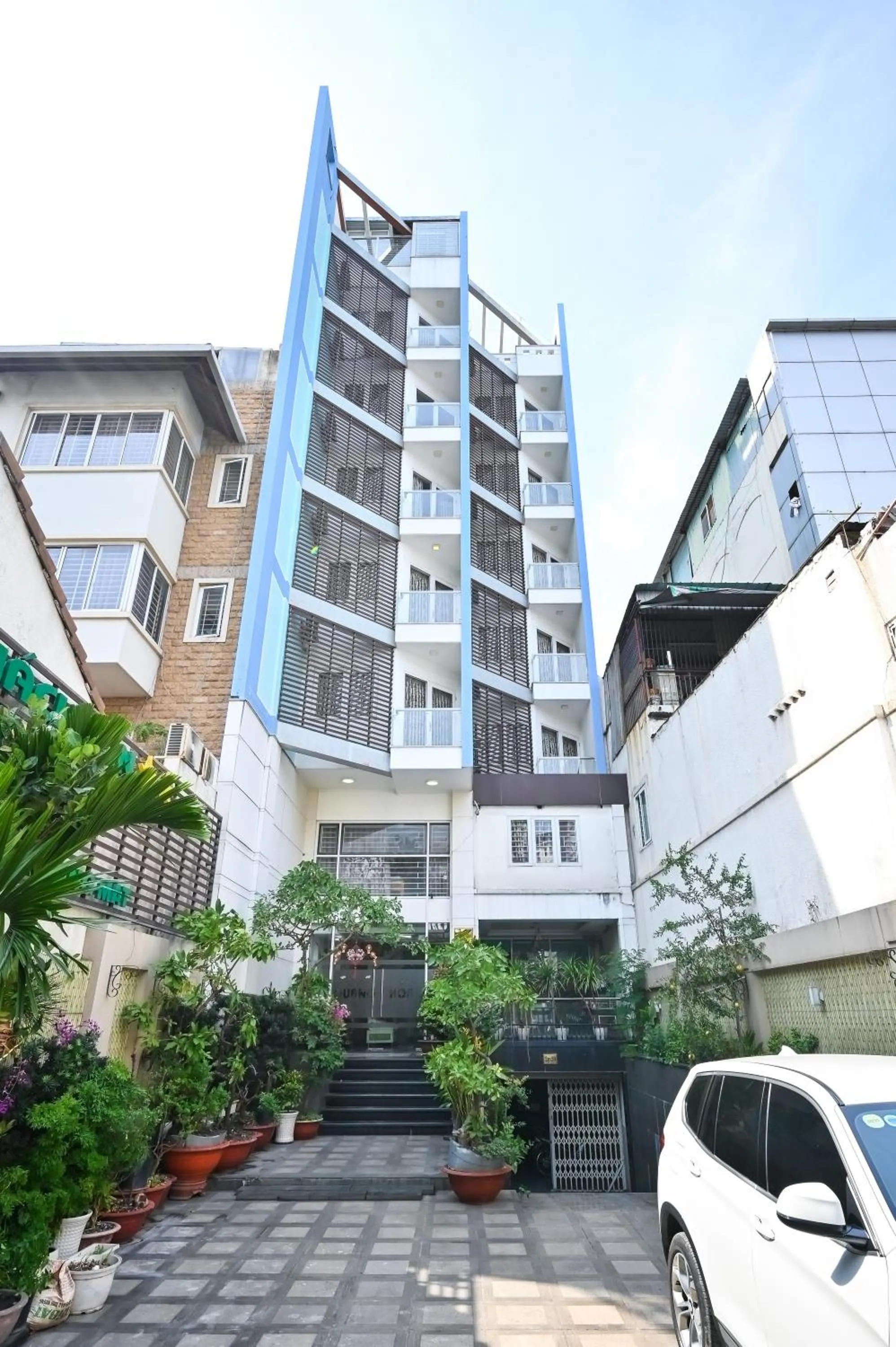 Quang Hoa Airport Hotel