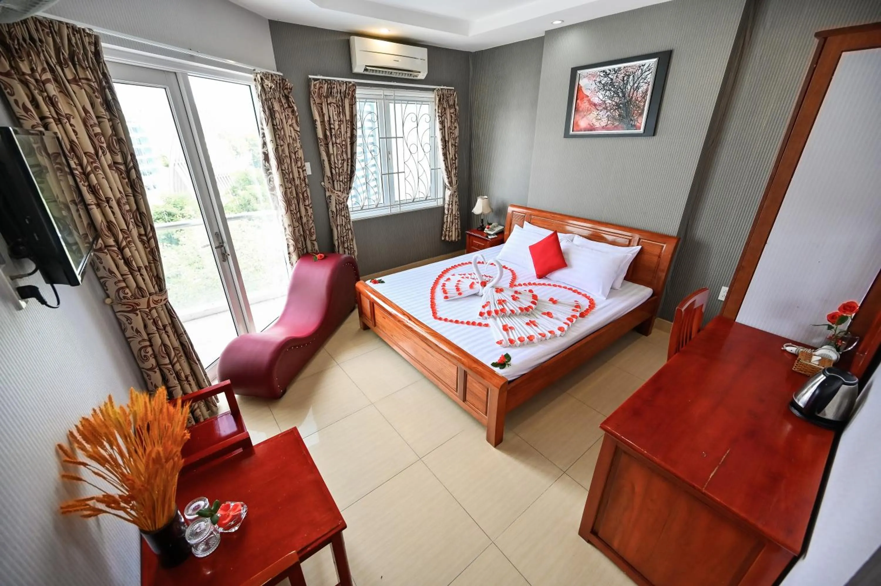 Bed in Quang Hoa Airport Hotel