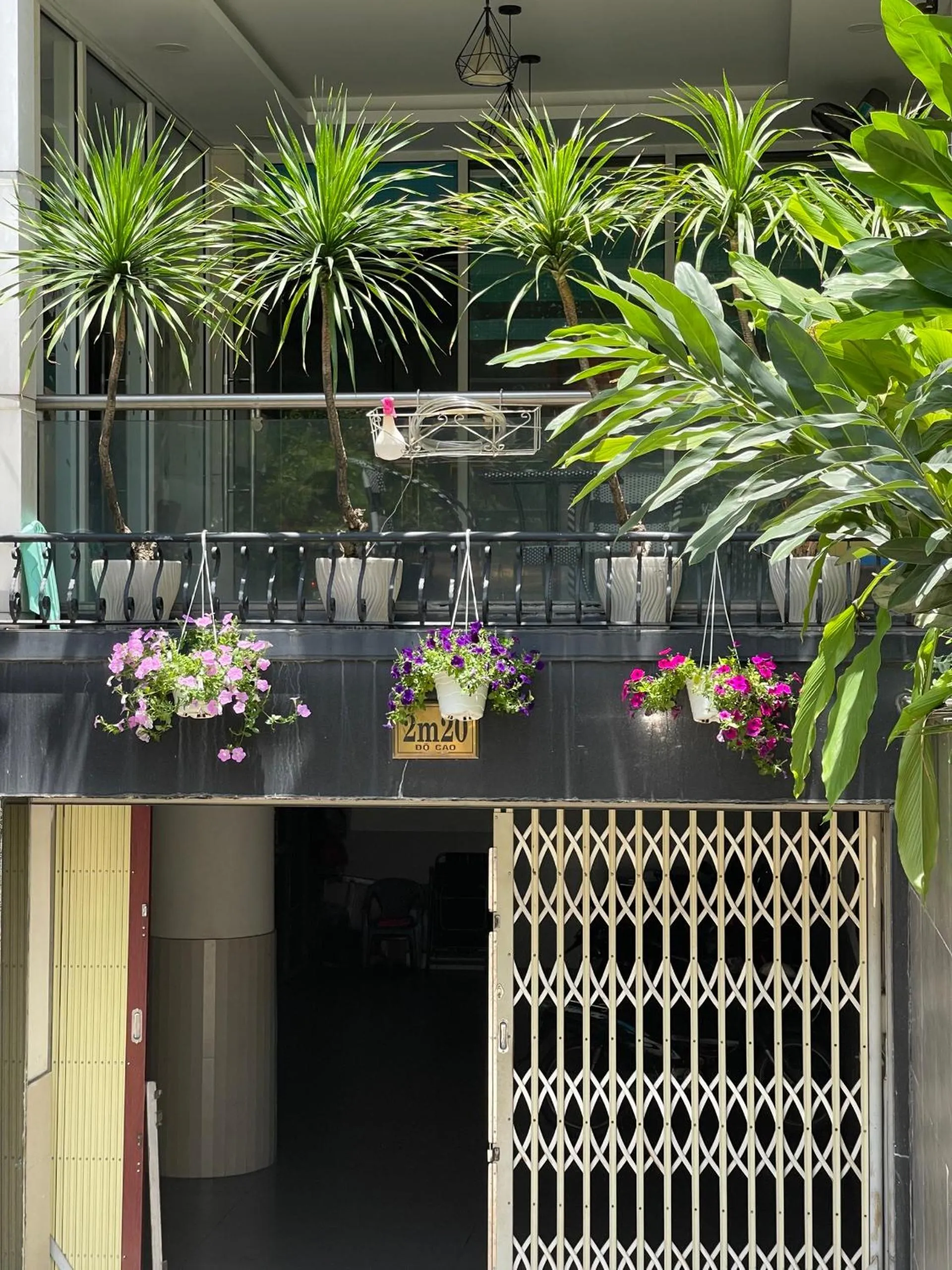 Property building in Quang Hoa Airport Hotel