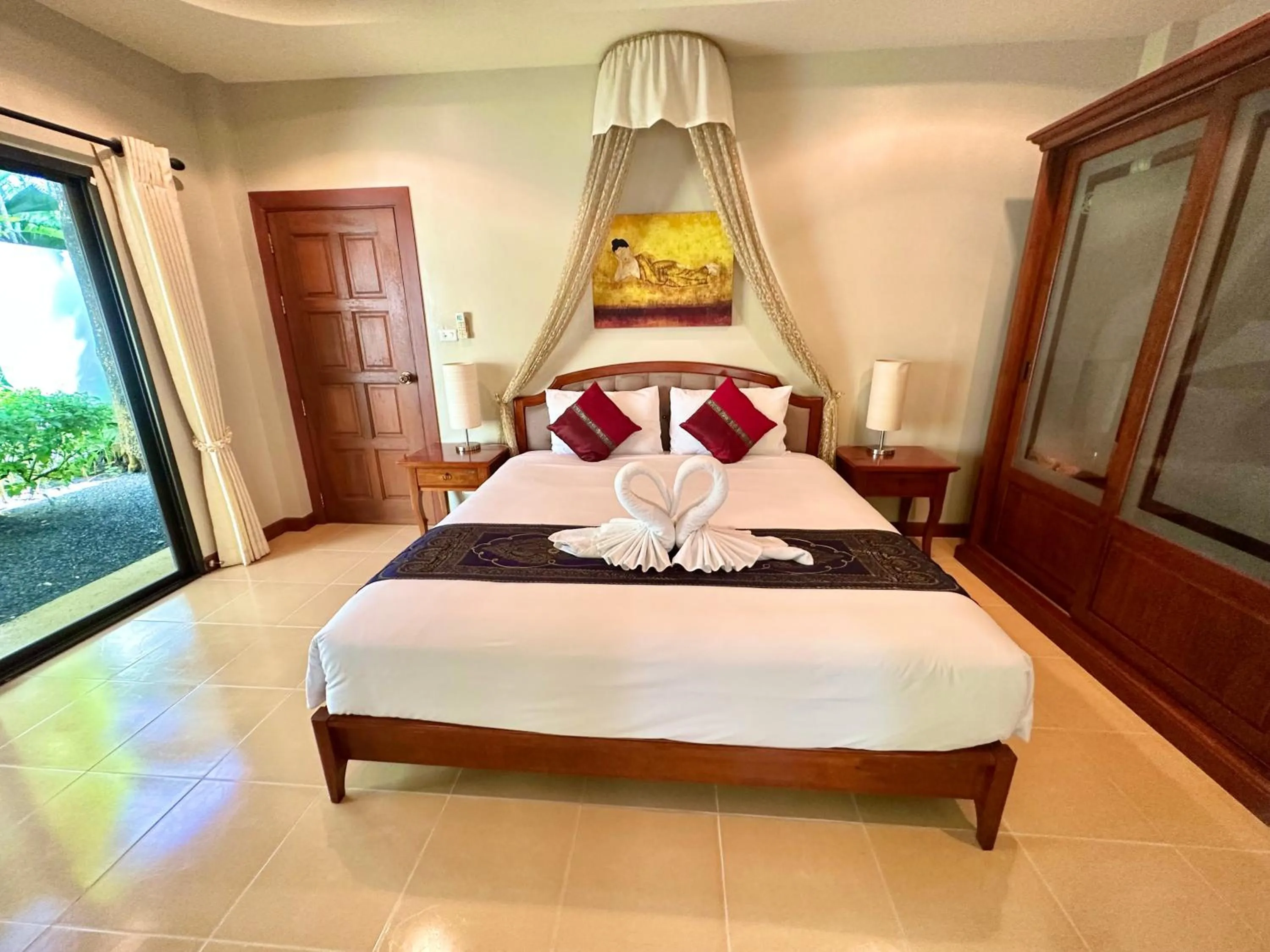 Coconut Paradise Holiday Villas