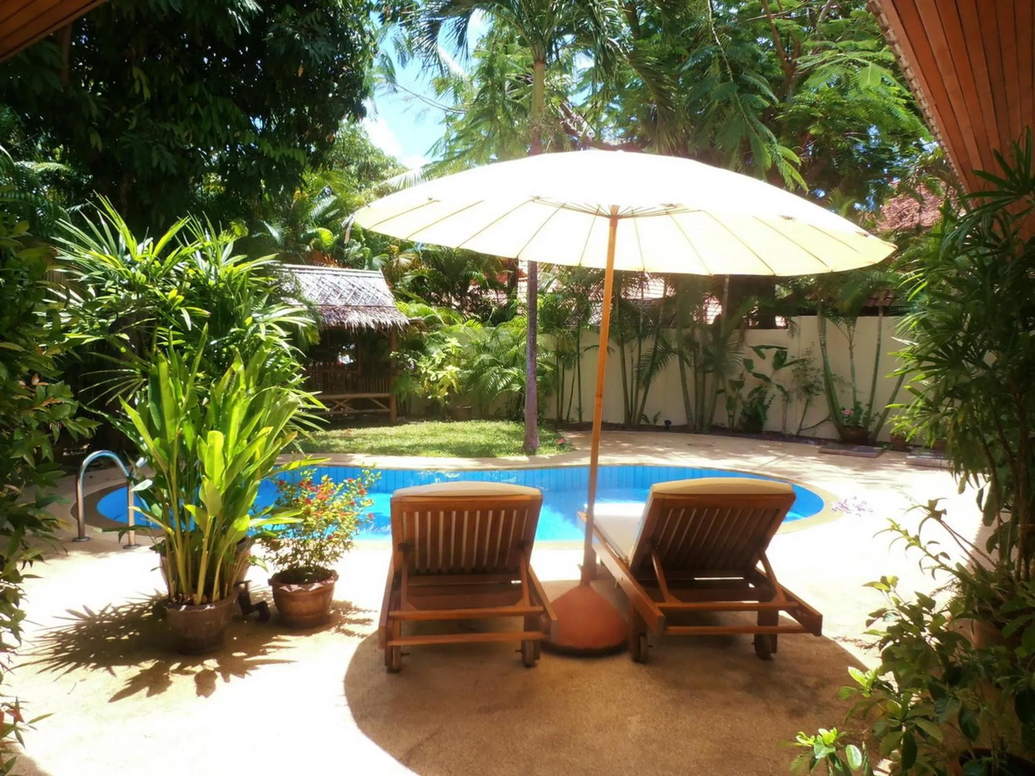 Garden in Coconut Paradise Holiday Villas