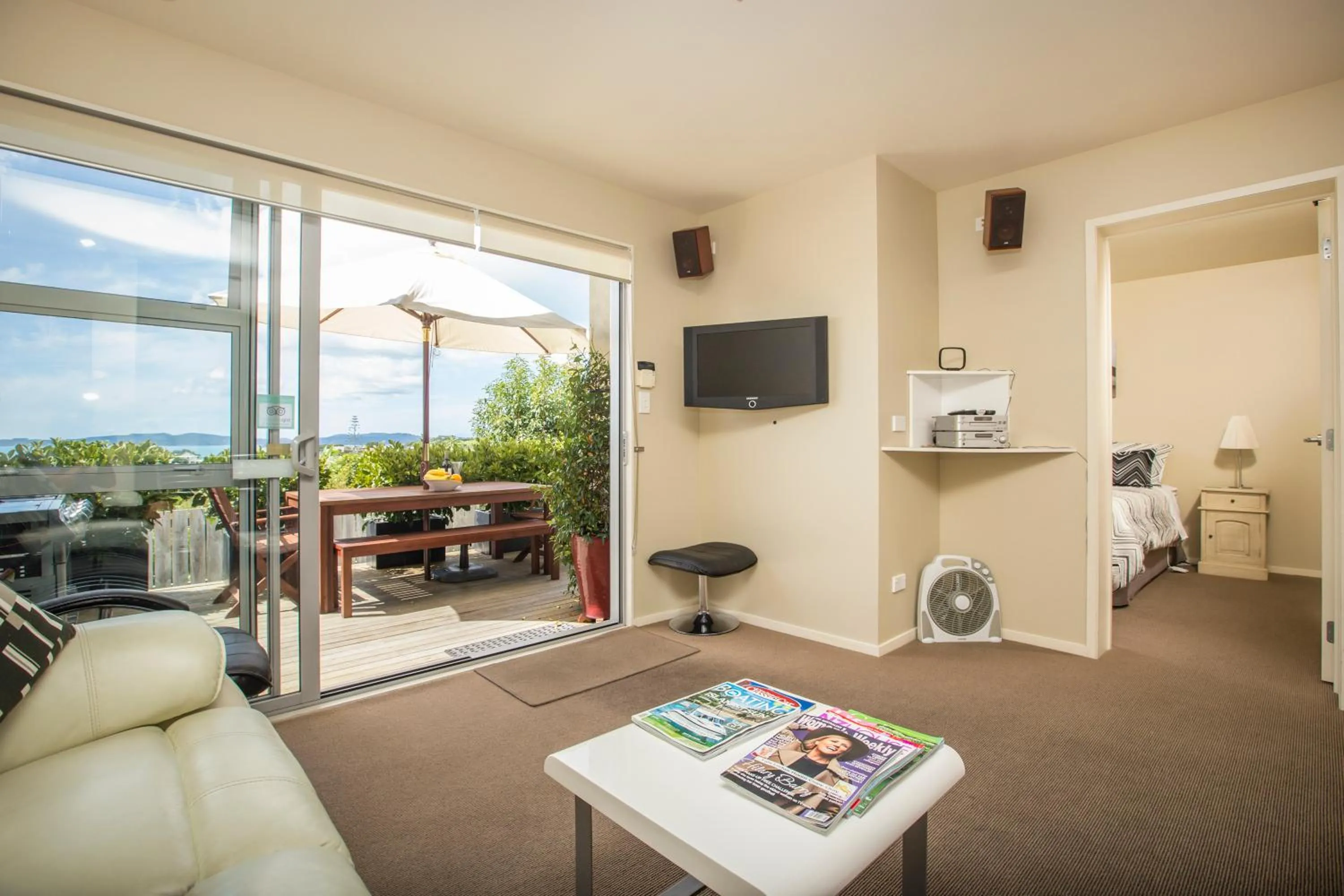 Patio in Tahi Lodge - Matakana Coast